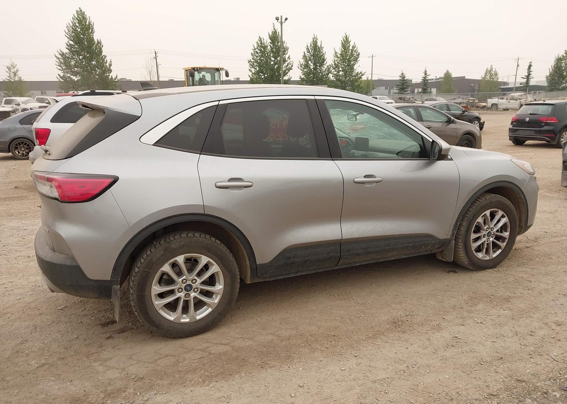 2021 HONDA HR-V LX