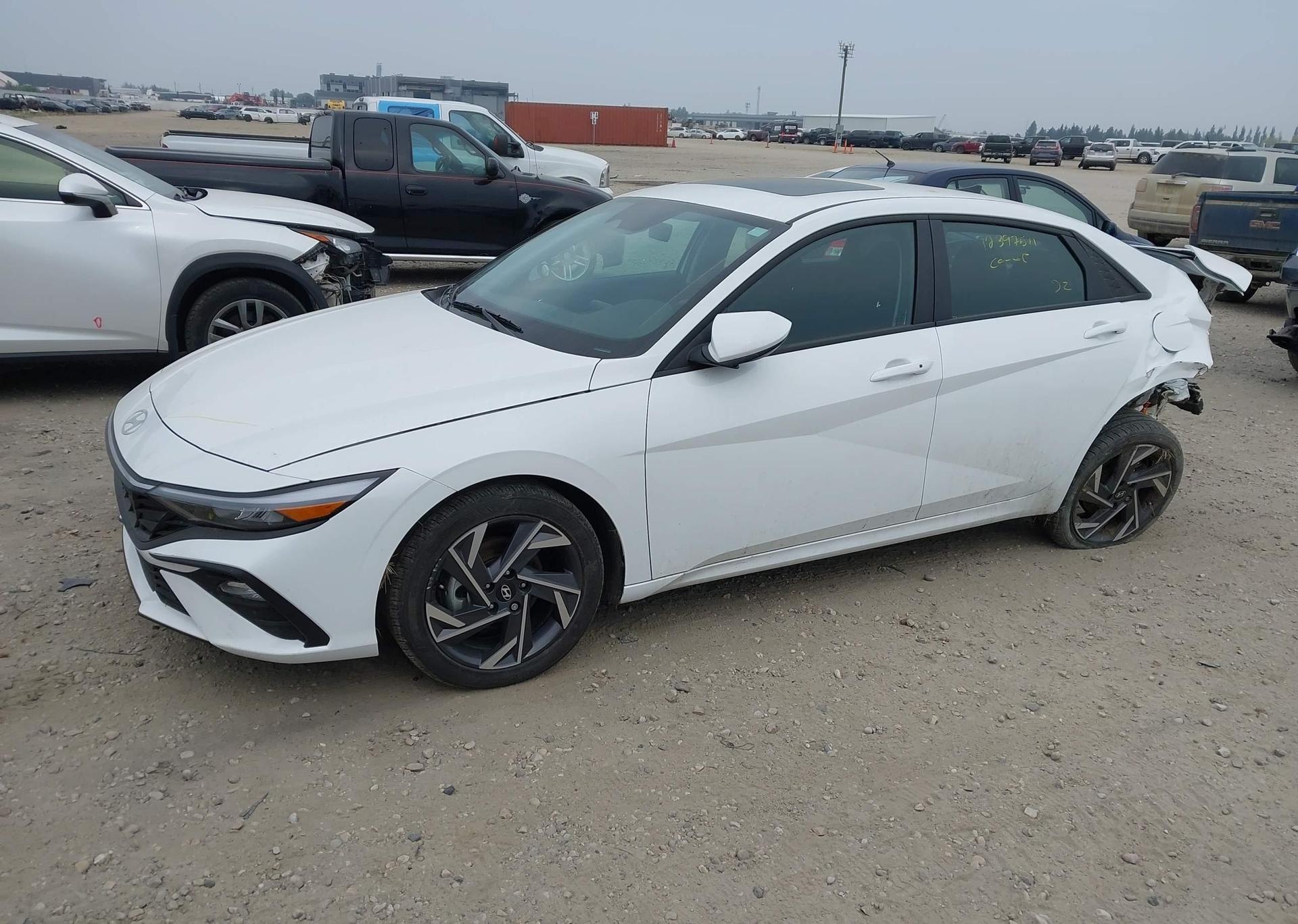 2025 HYUNDAI ELANTRA PREFERRED W