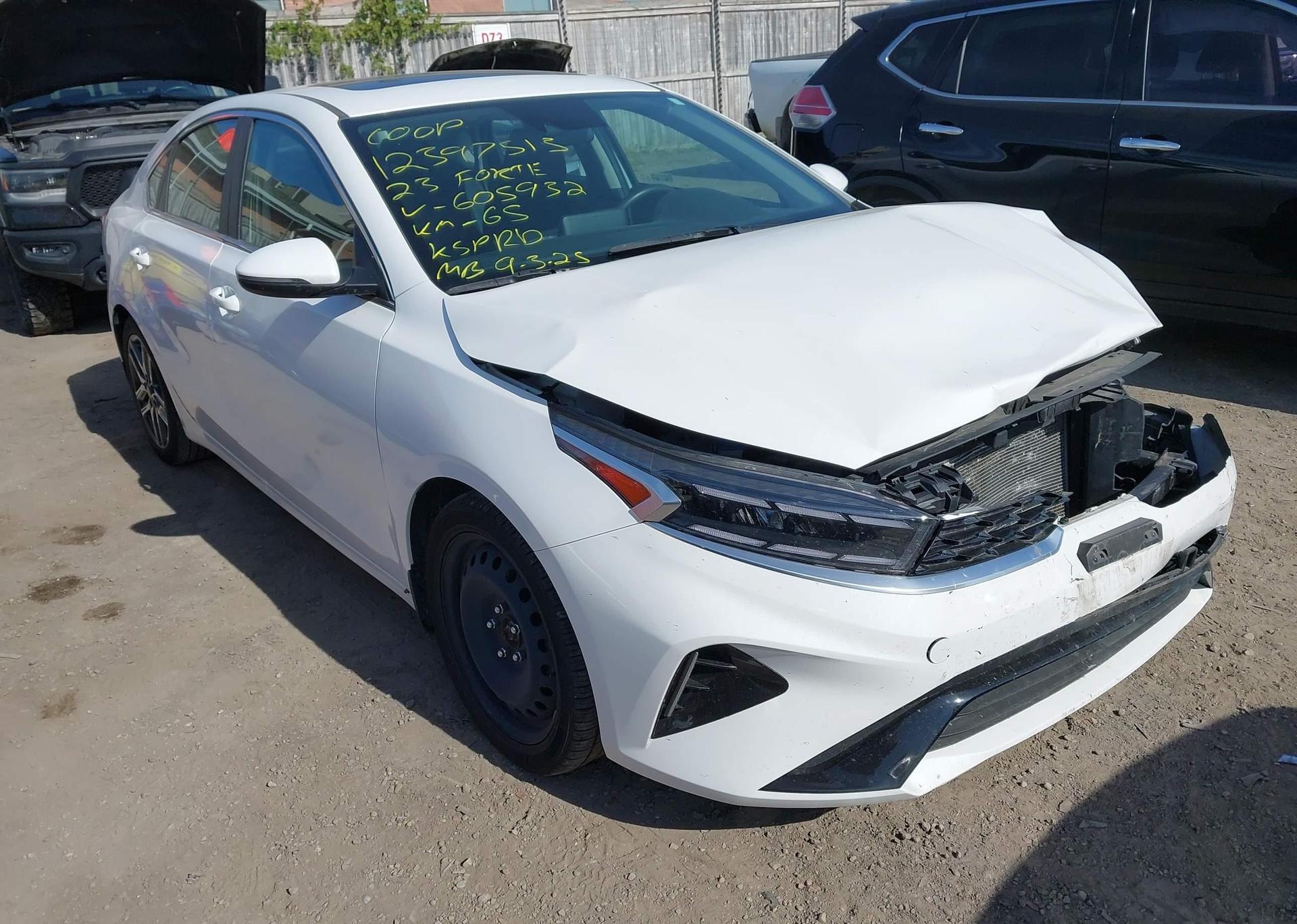 2023 KIA FORTE EX