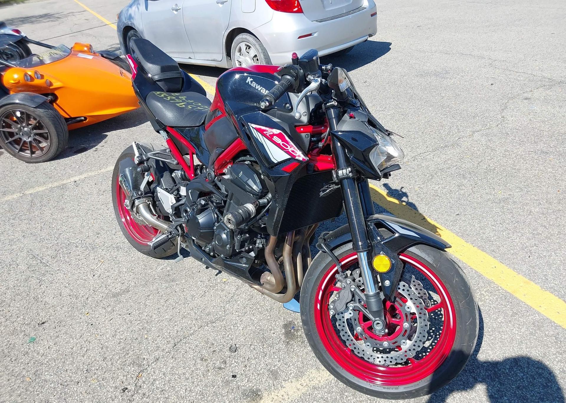 2024 KAWASAKI ZR900 F
