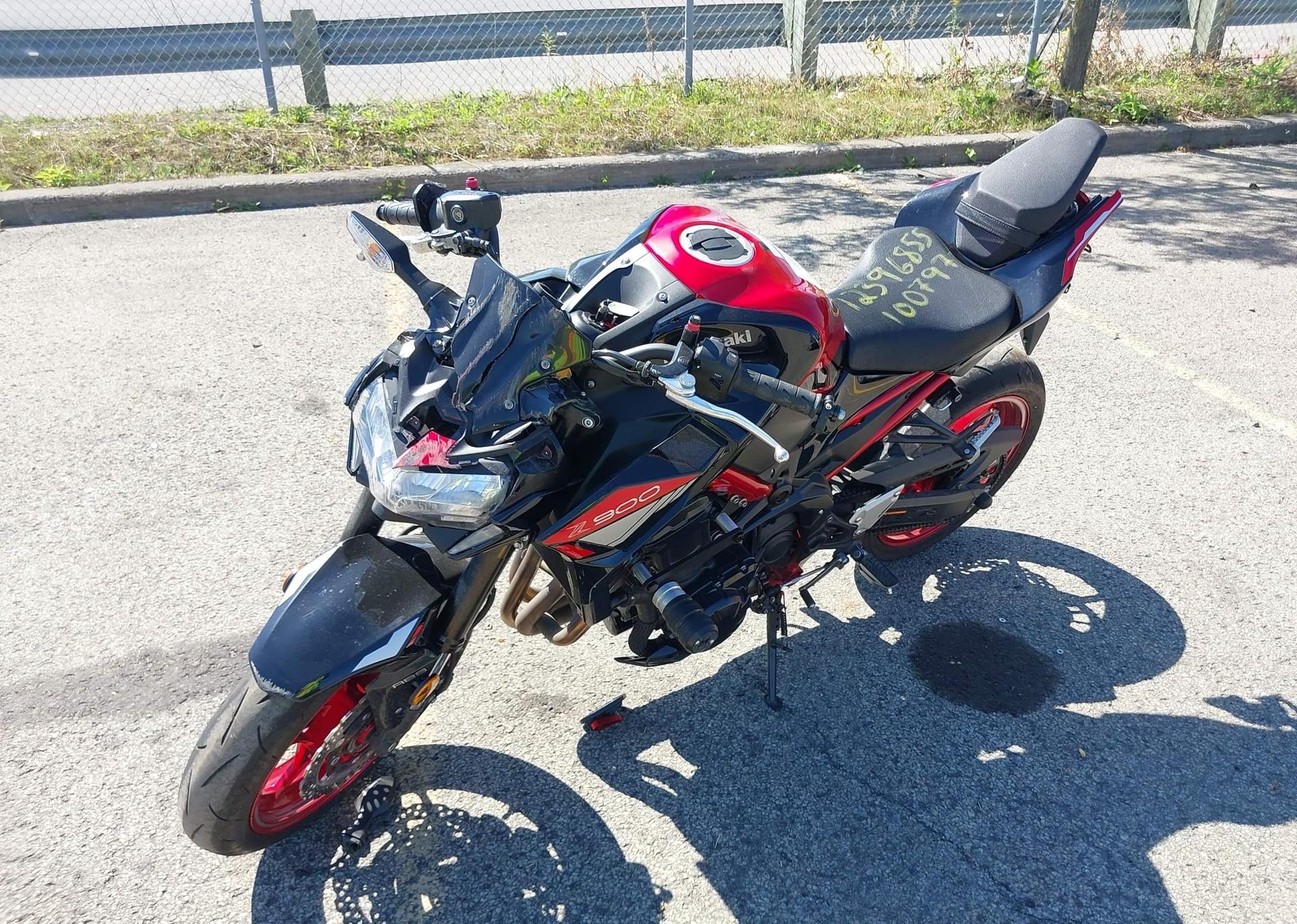 2024 KAWASAKI ZR900 F