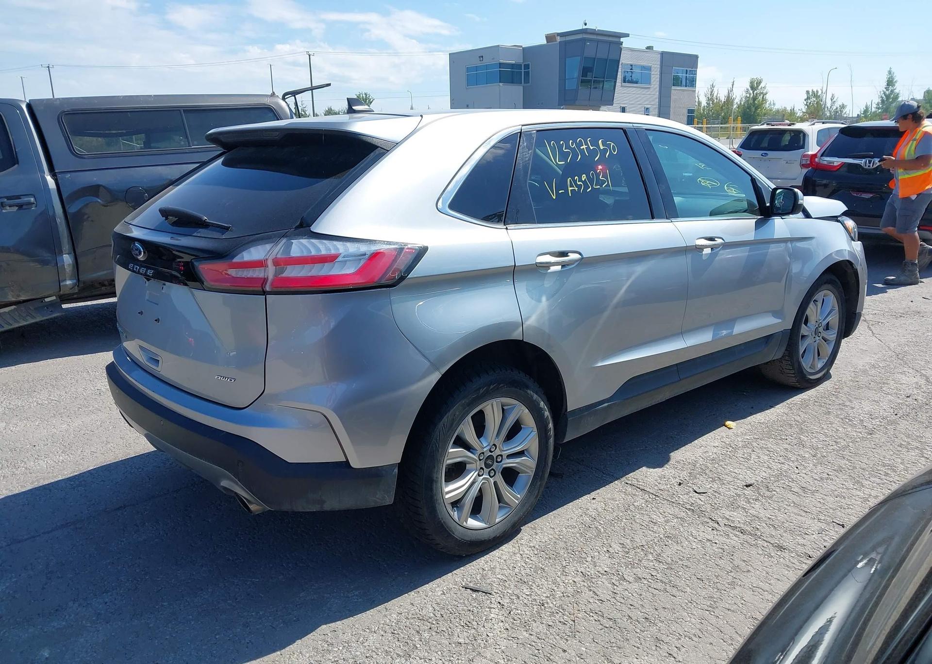 2023 FORD EDGE TITANIUM
