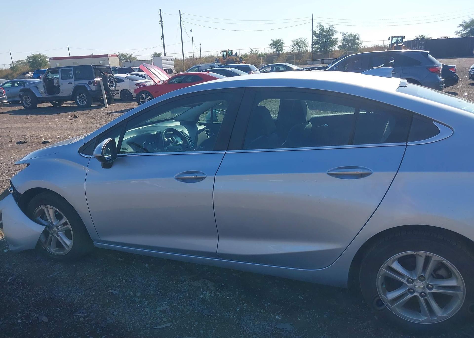 2018 CHEVROLET CRUZE
