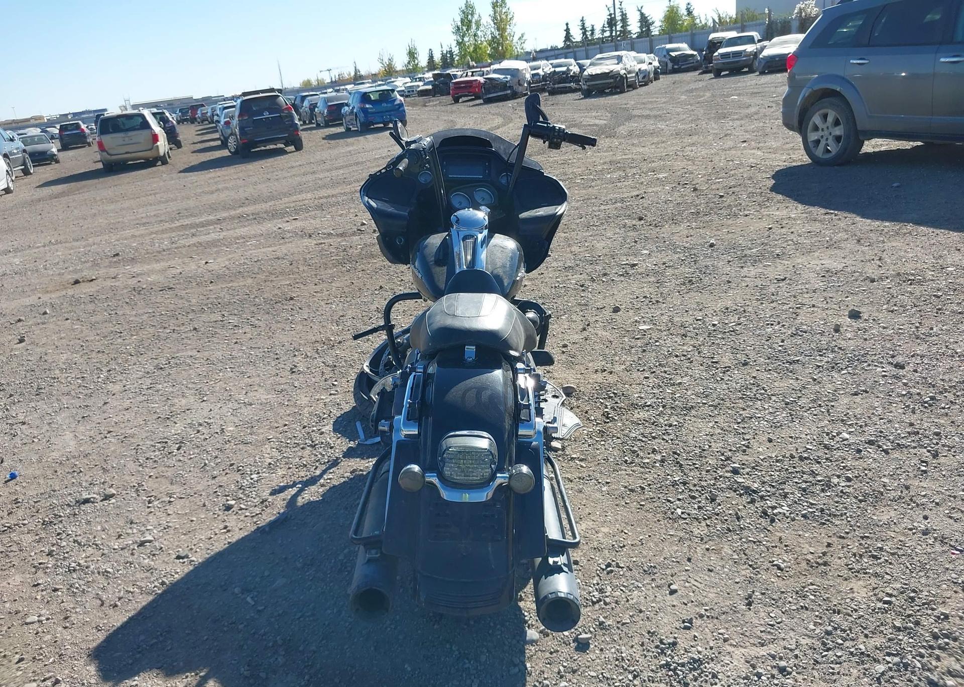 2017 HARLEY-DAVIDSON FLTRX ROAD GLIDE