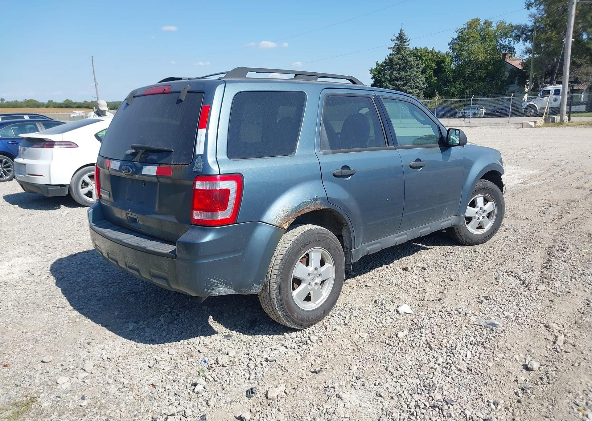 2012 FORD ESCAPE XLT