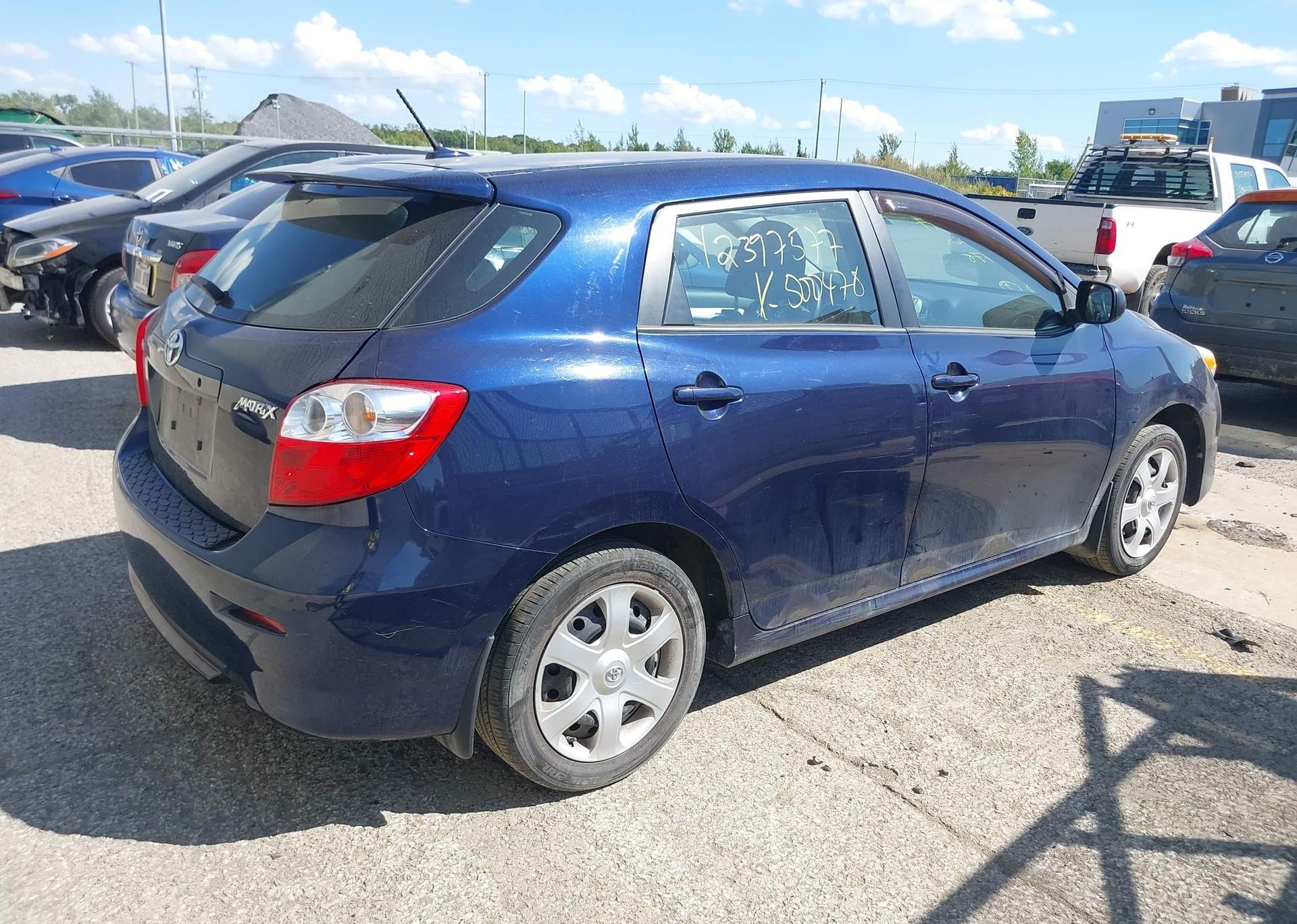 2010 TOYOTA MATRIX
