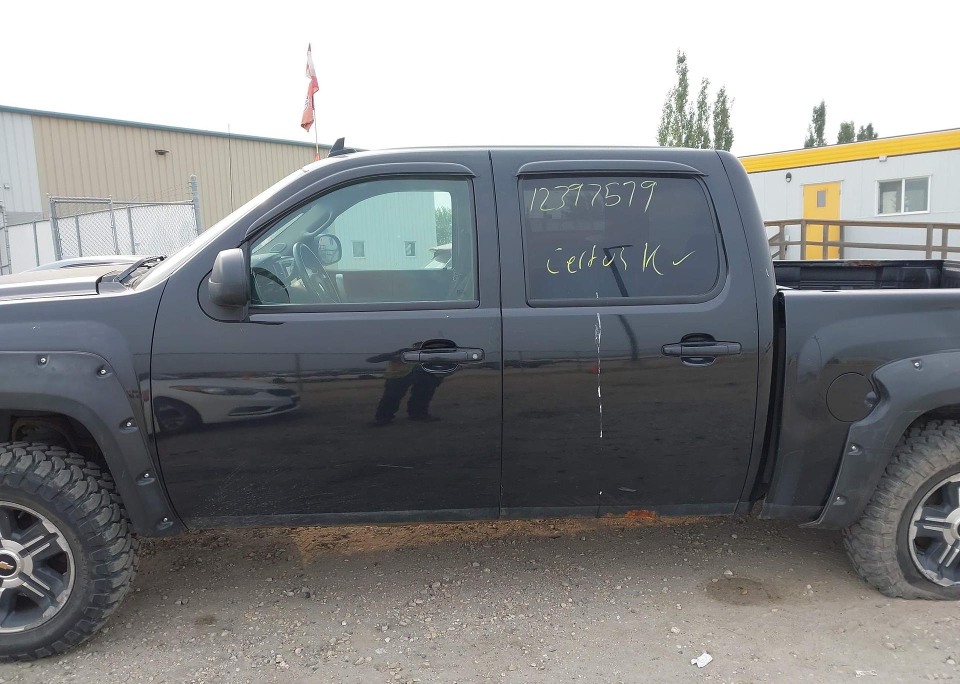 2010 CHEVROLET SILVERADO K1500 LT