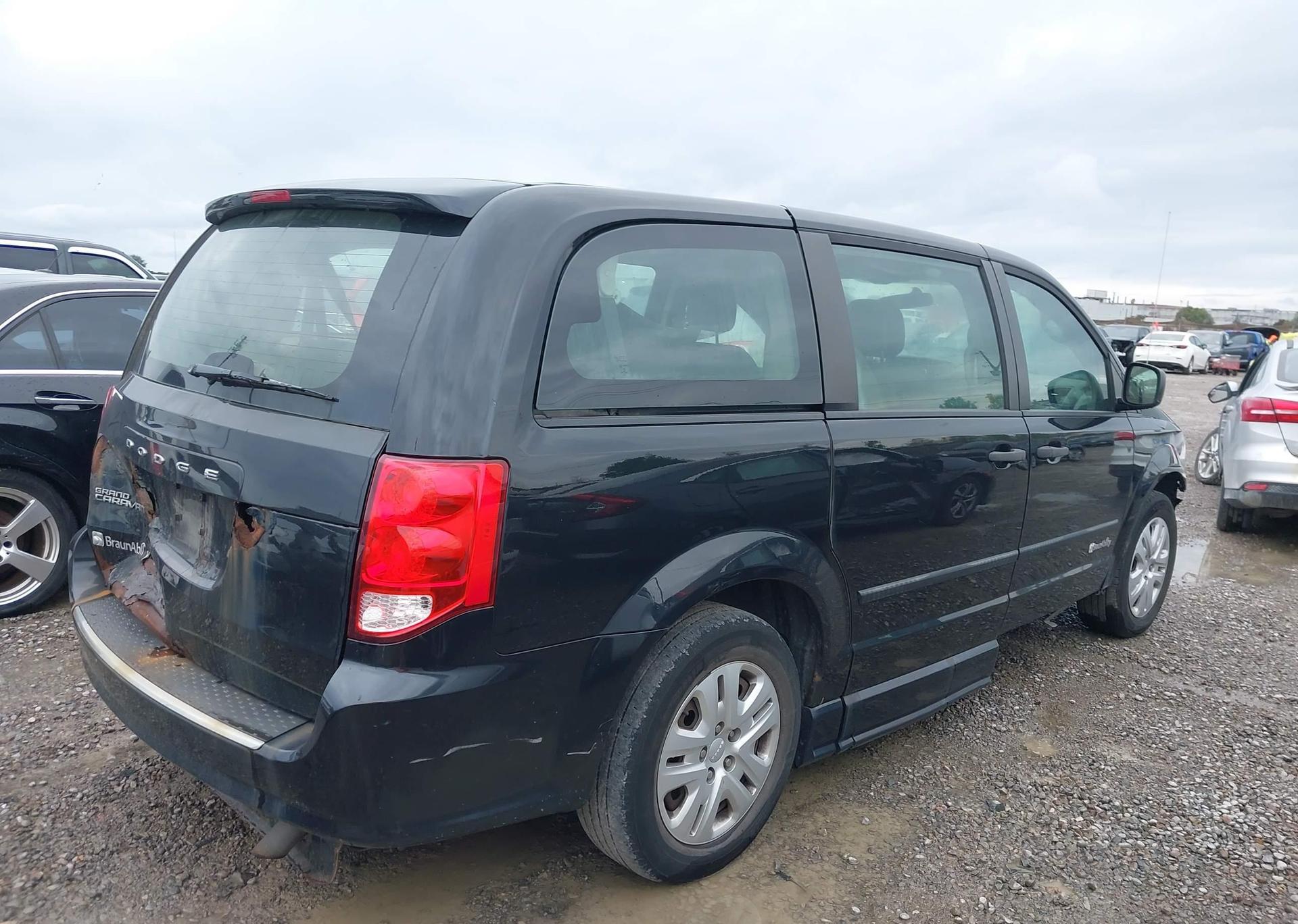 2015 DODGE GRAND CARAVAN SE