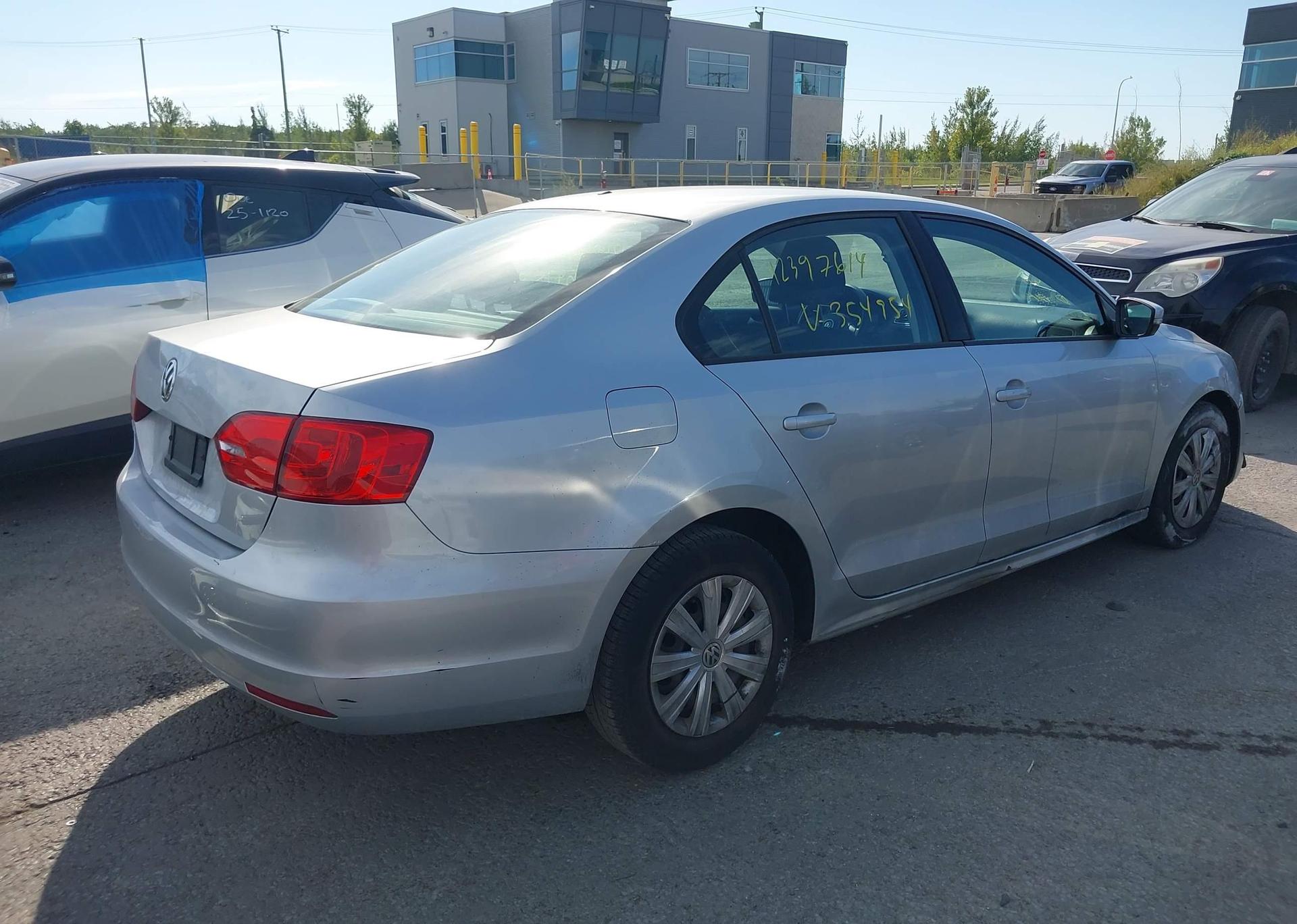 2014 VOLKSWAGEN JETTA S