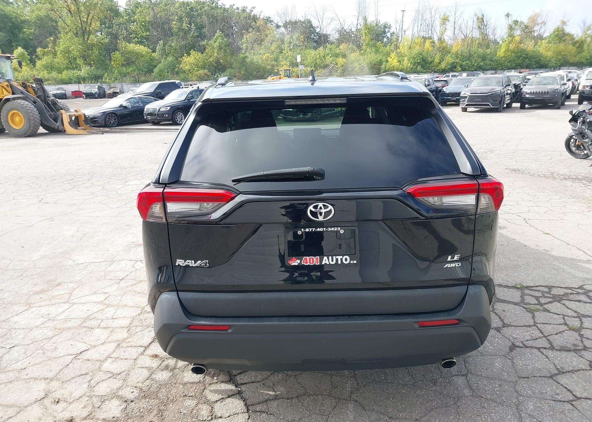 2021 TOYOTA RAV4 LE