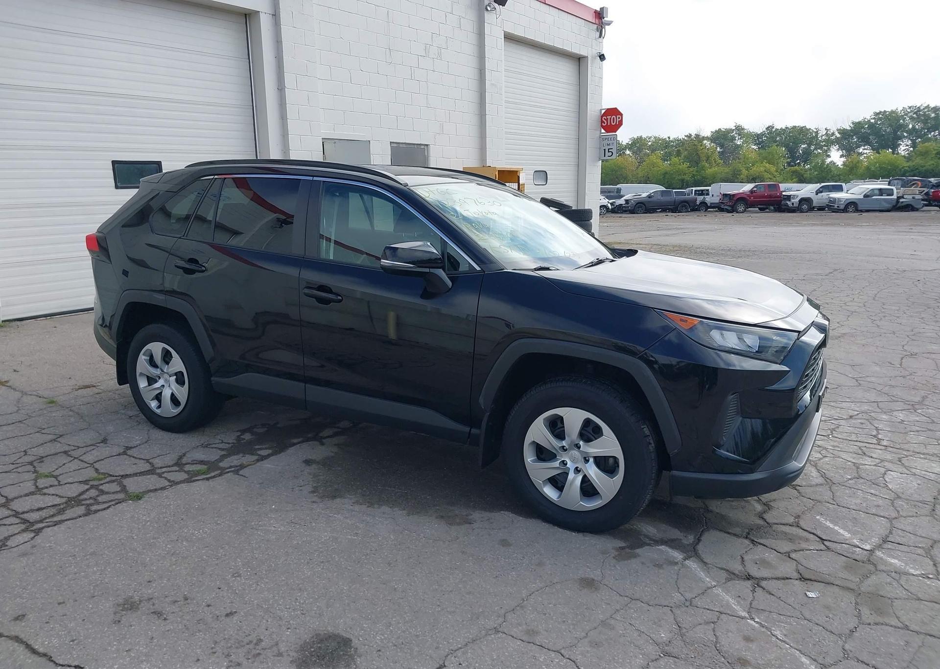 2021 TOYOTA RAV4 LE