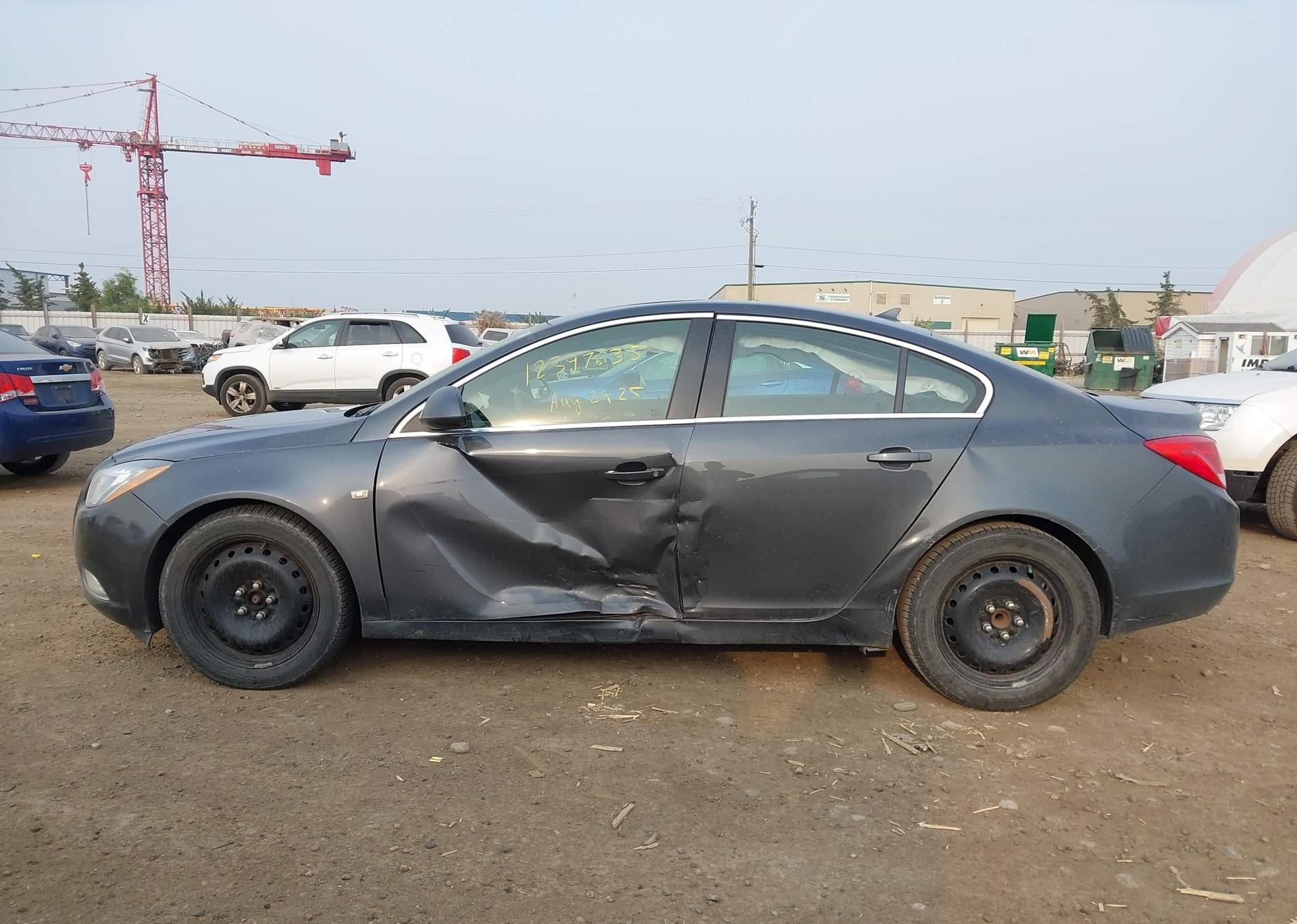 2011 BUICK REGAL