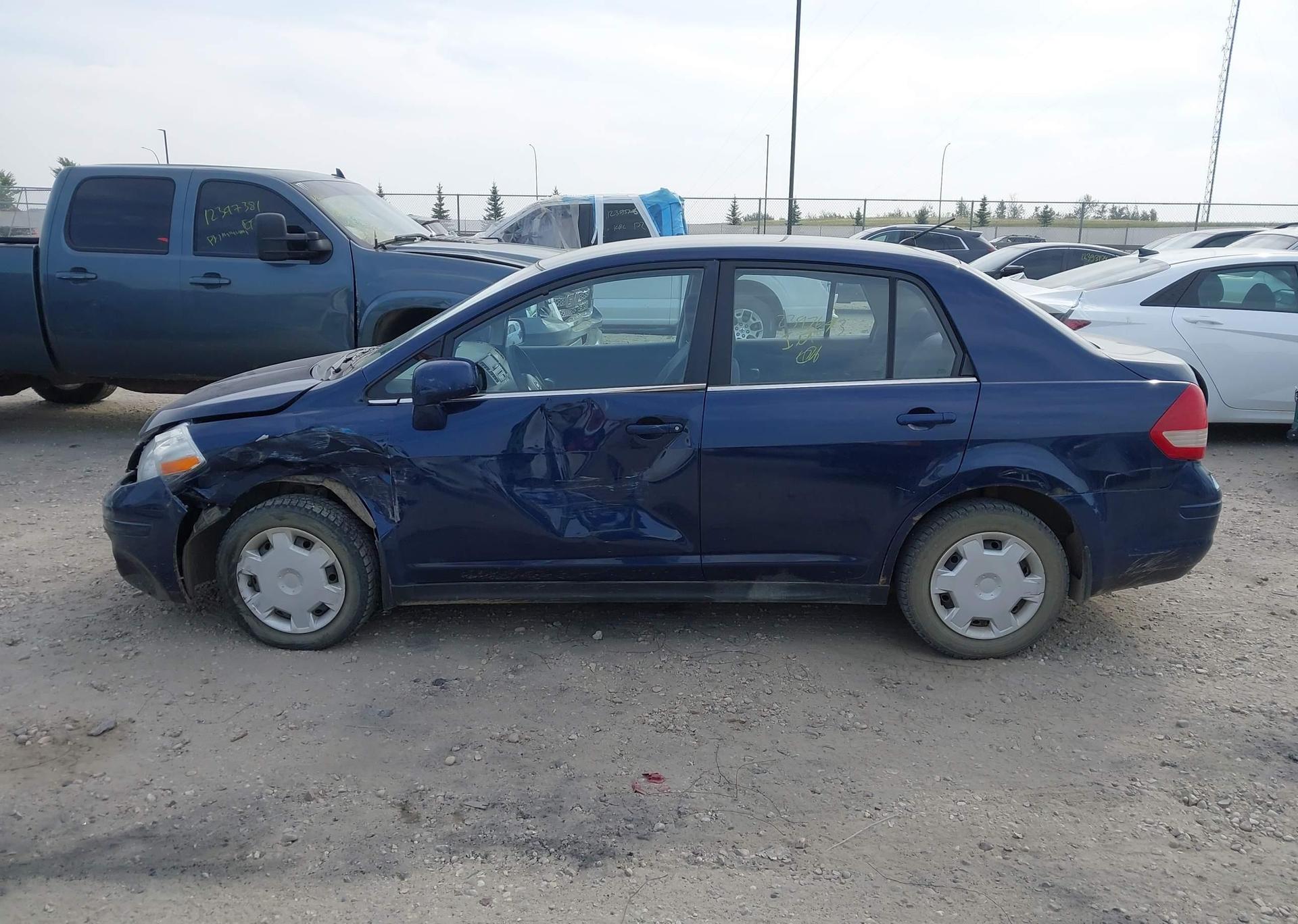 2007 NISSAN VERSA S