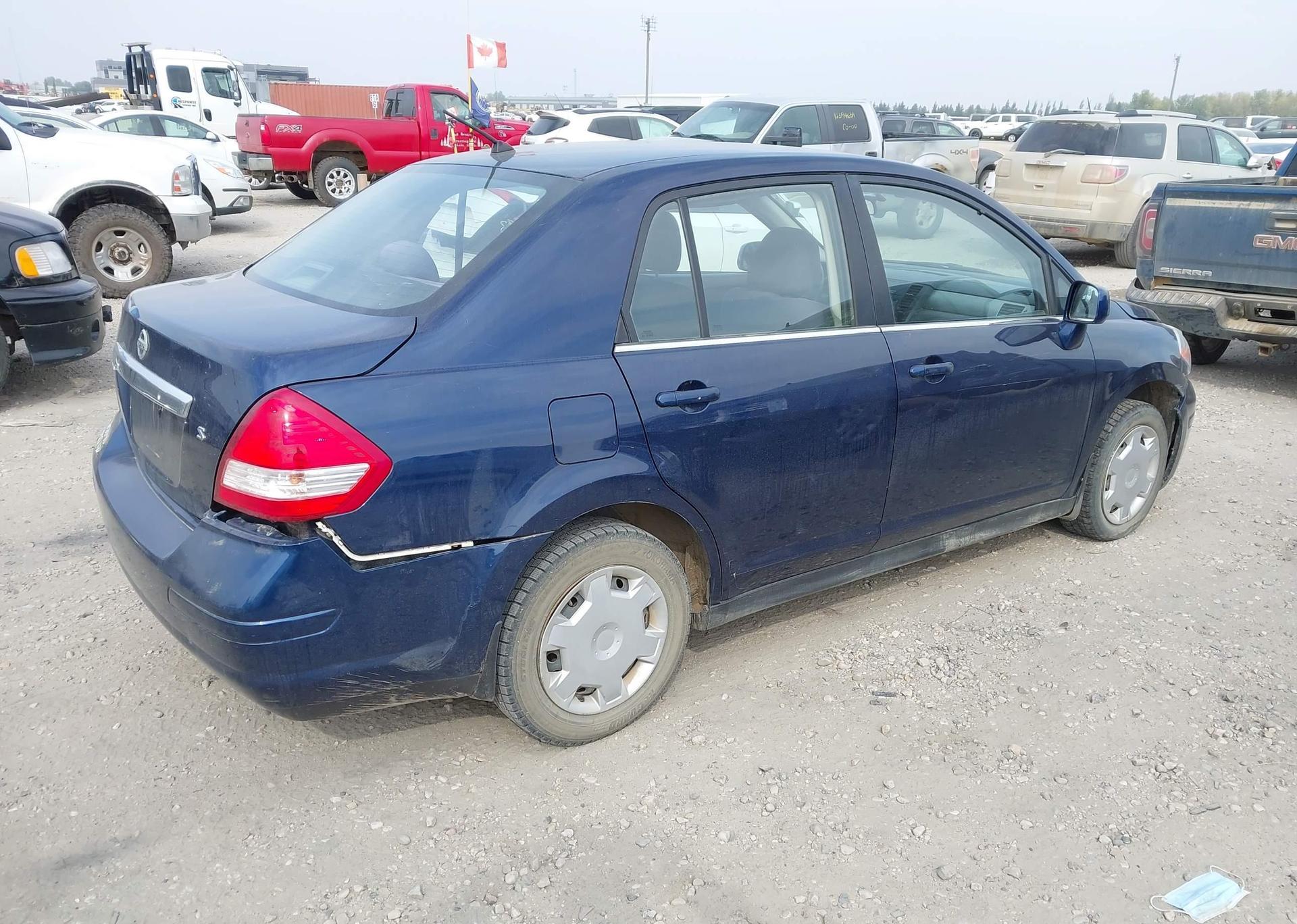 2007 NISSAN VERSA S