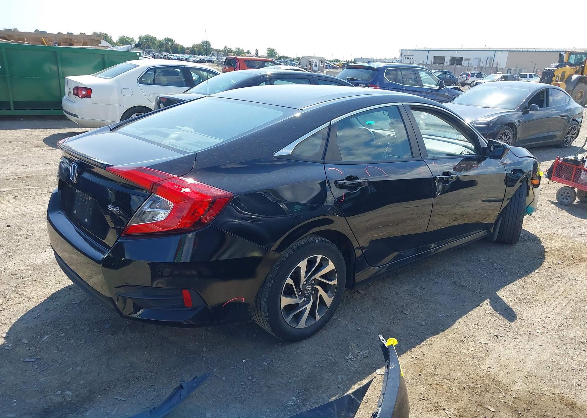 2018 HONDA CIVIC SE