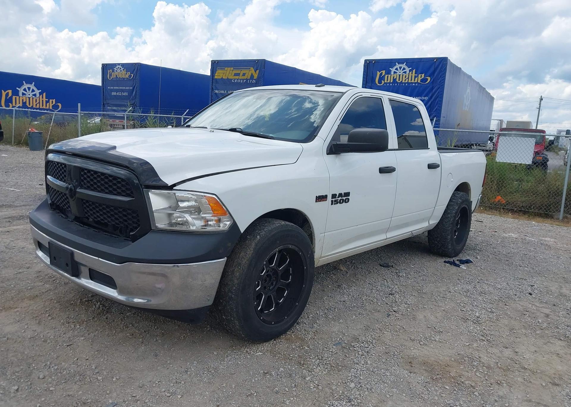 2016 RAM 1500 ST