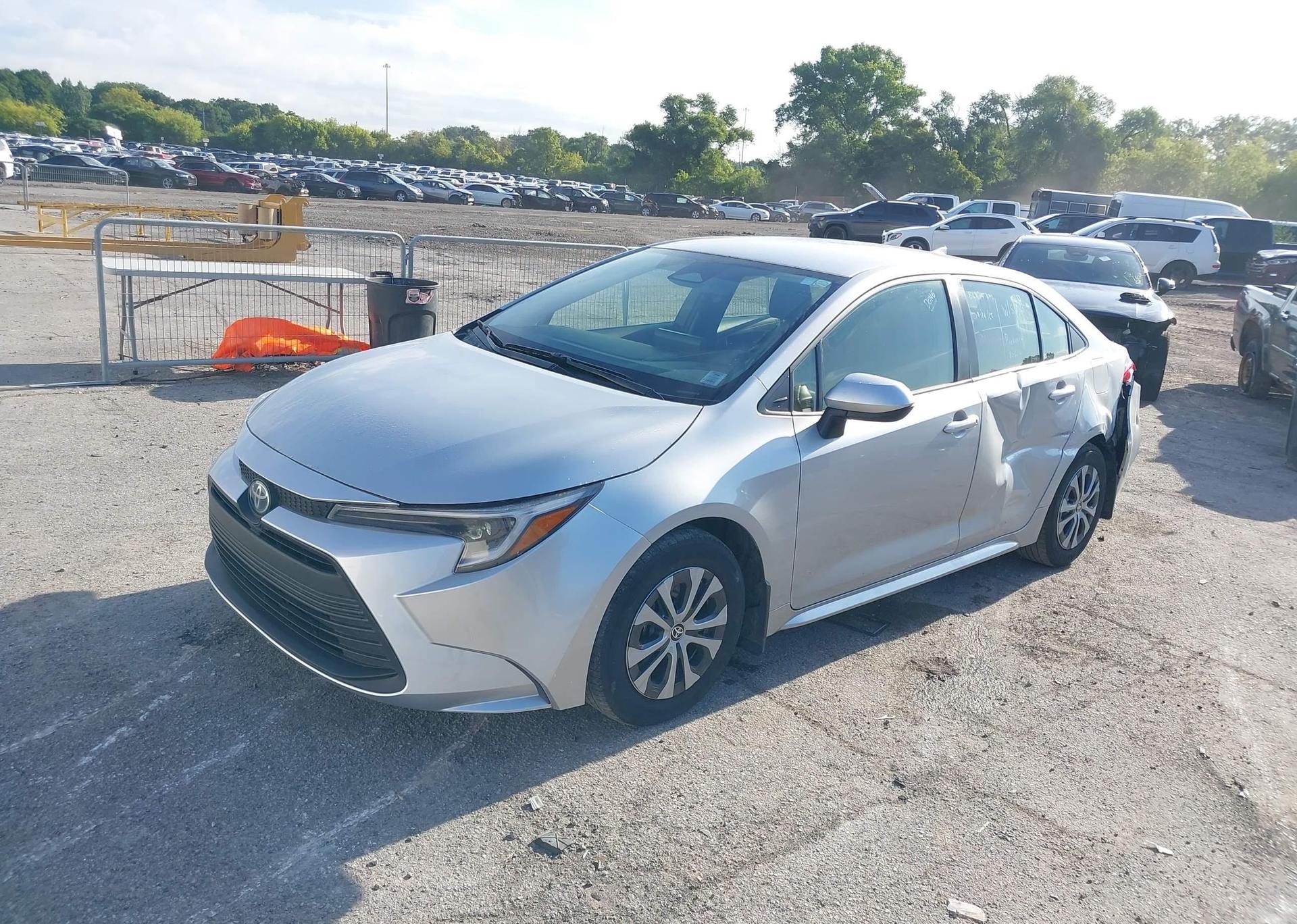 2023 TOYOTA COROLLA HYBRID LE