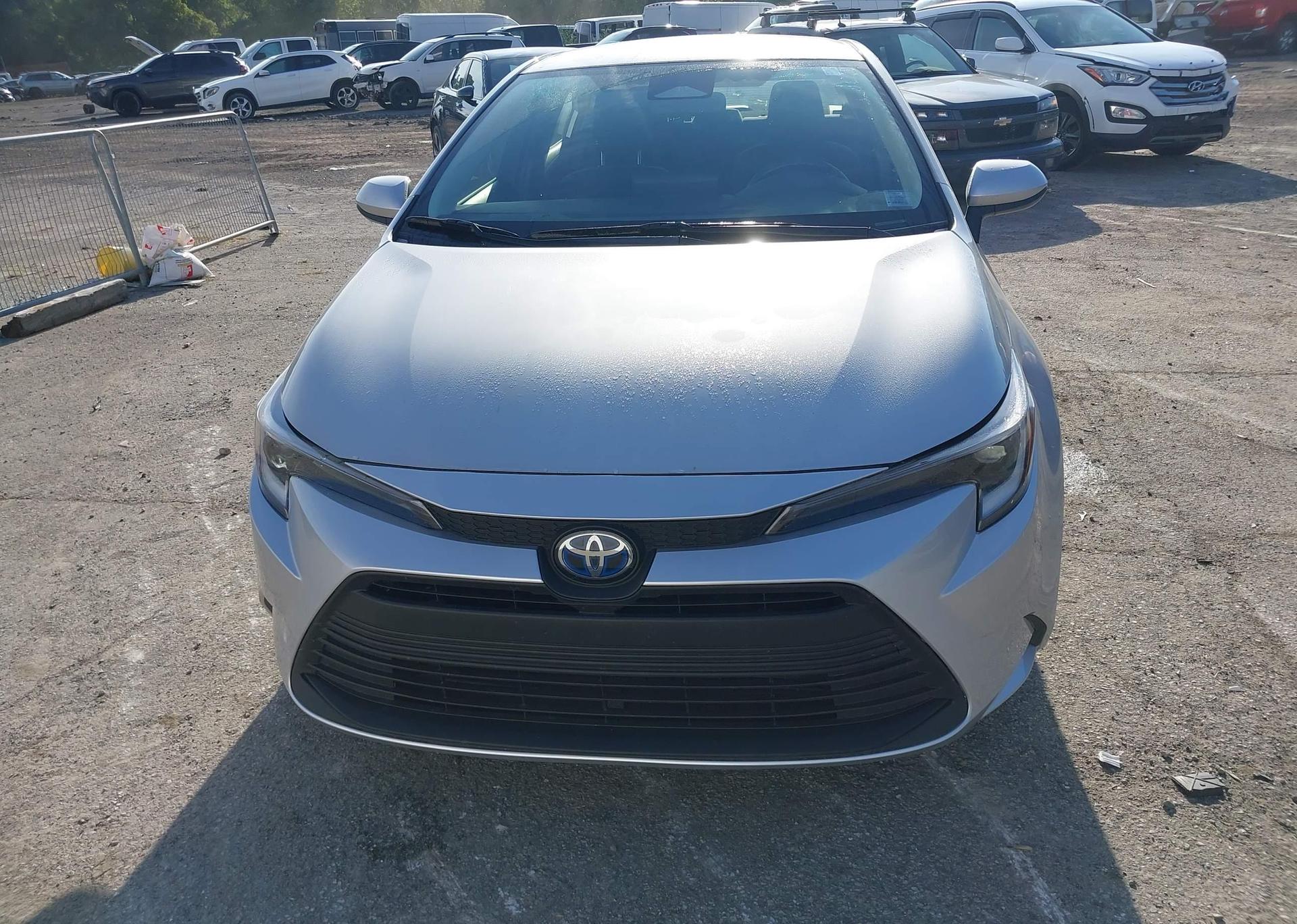 2023 TOYOTA COROLLA HYBRID LE