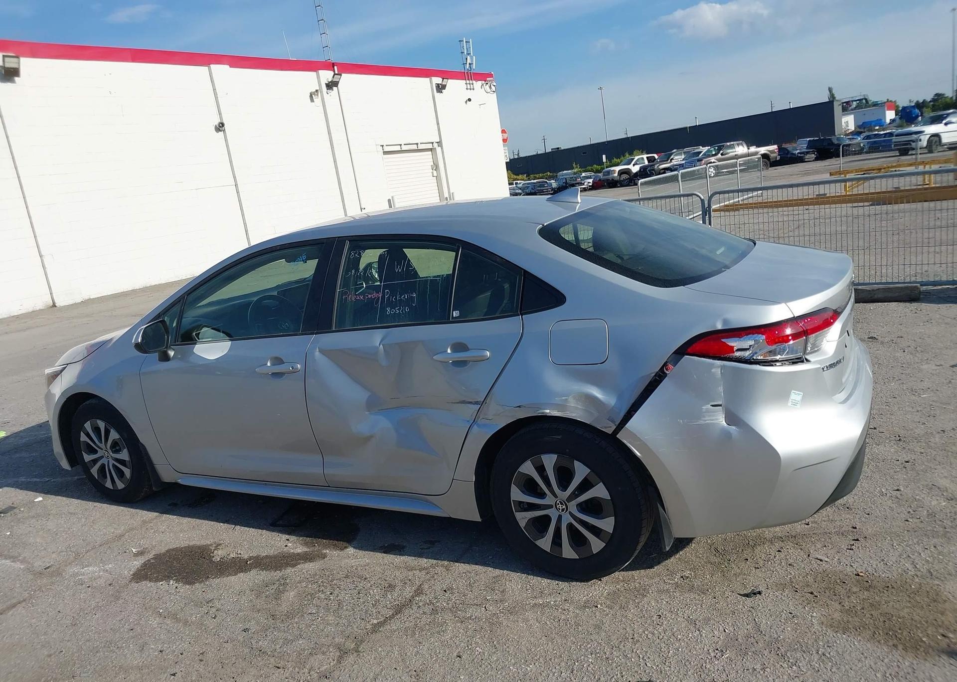 2023 TOYOTA COROLLA HYBRID LE