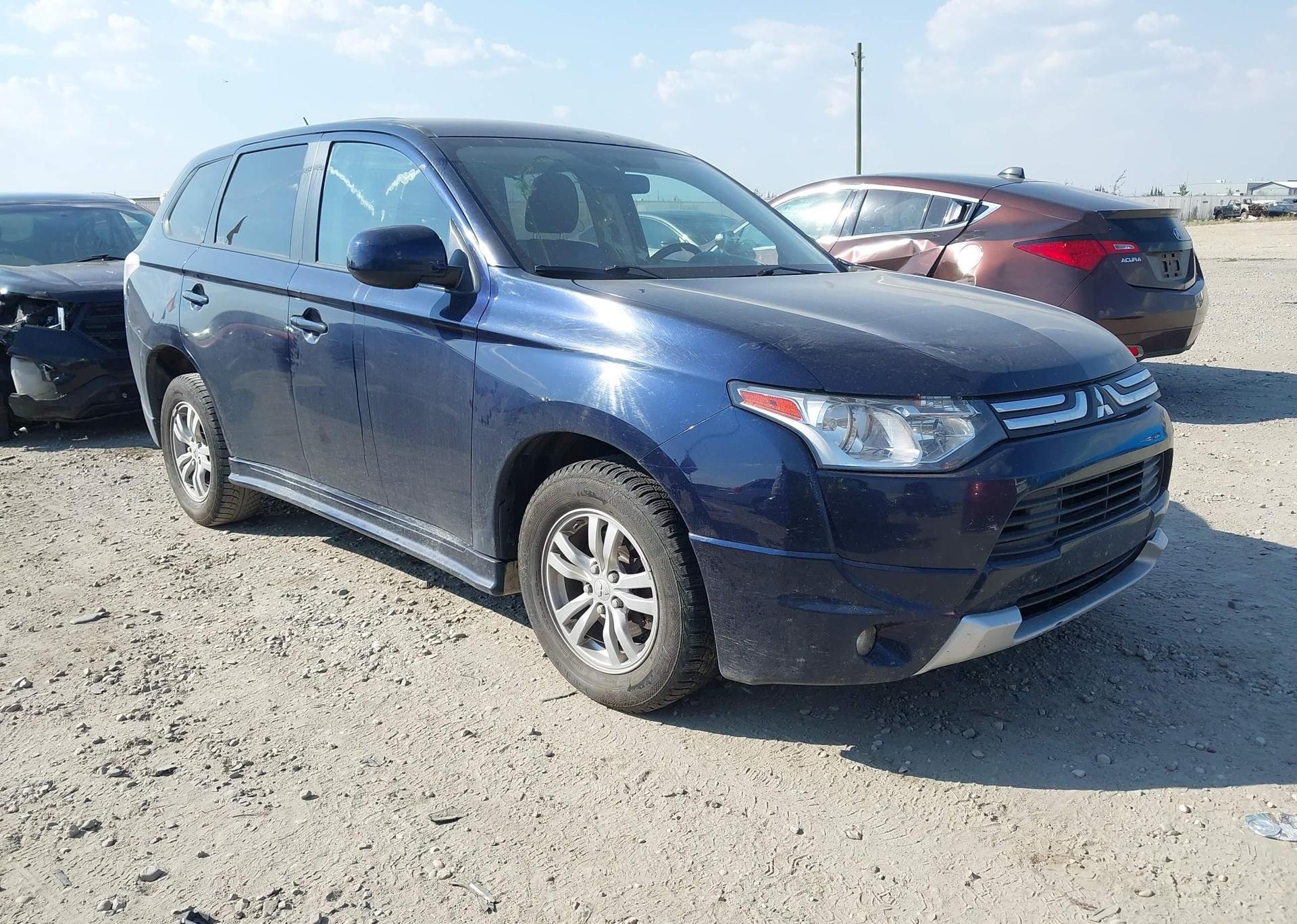 2014 MITSUBISHI OUTLANDER ES