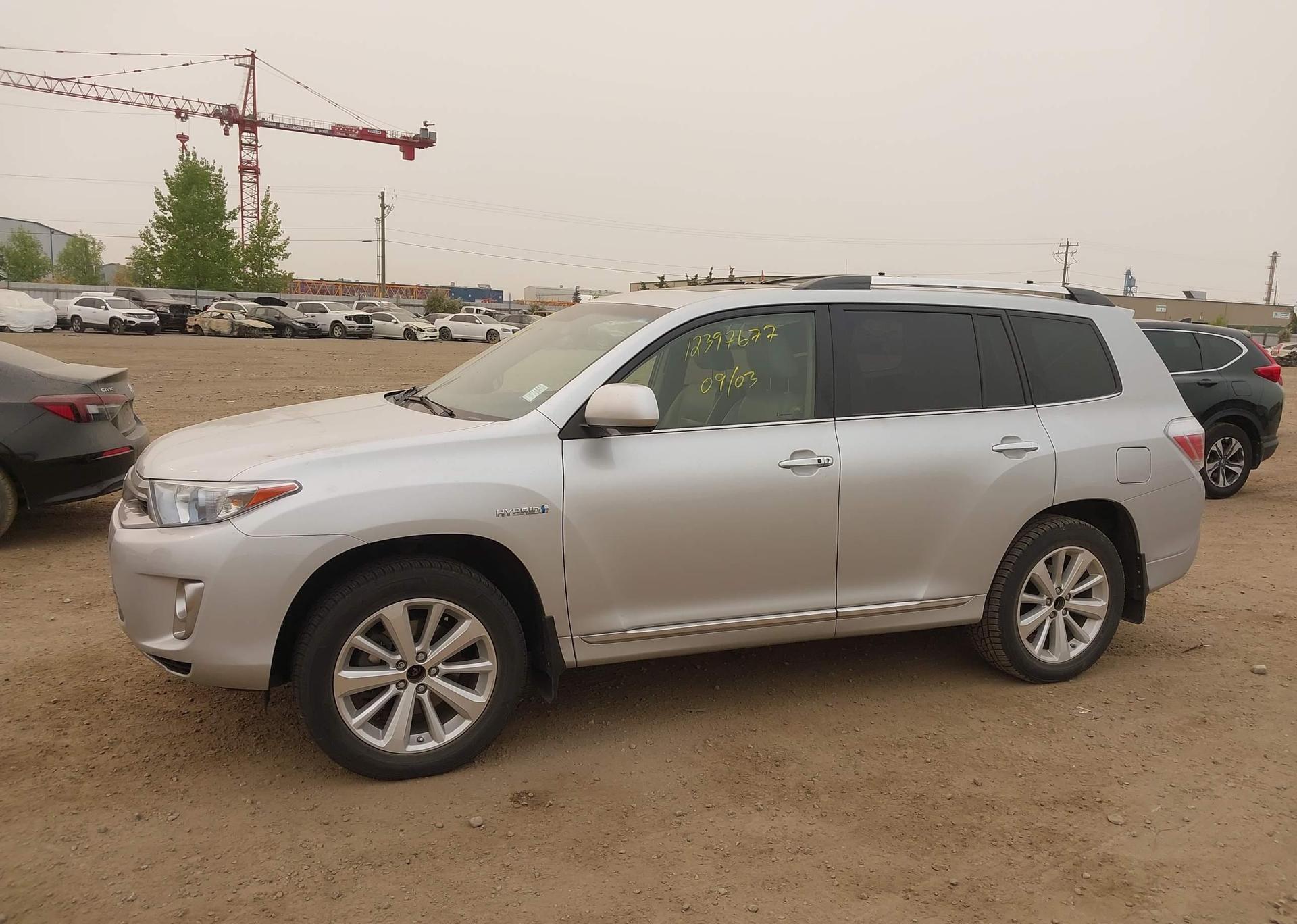 2013 TOYOTA HIGHLANDER HYBRID LIMITED
