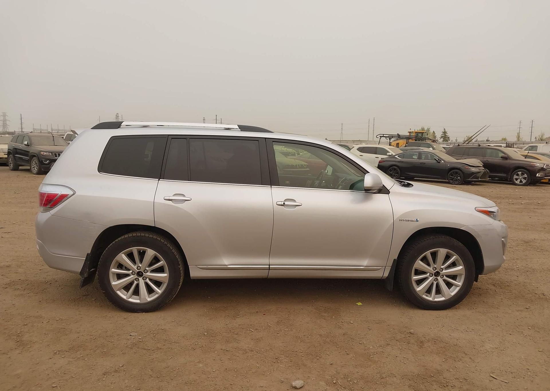 2013 TOYOTA HIGHLANDER HYBRID LIMITED