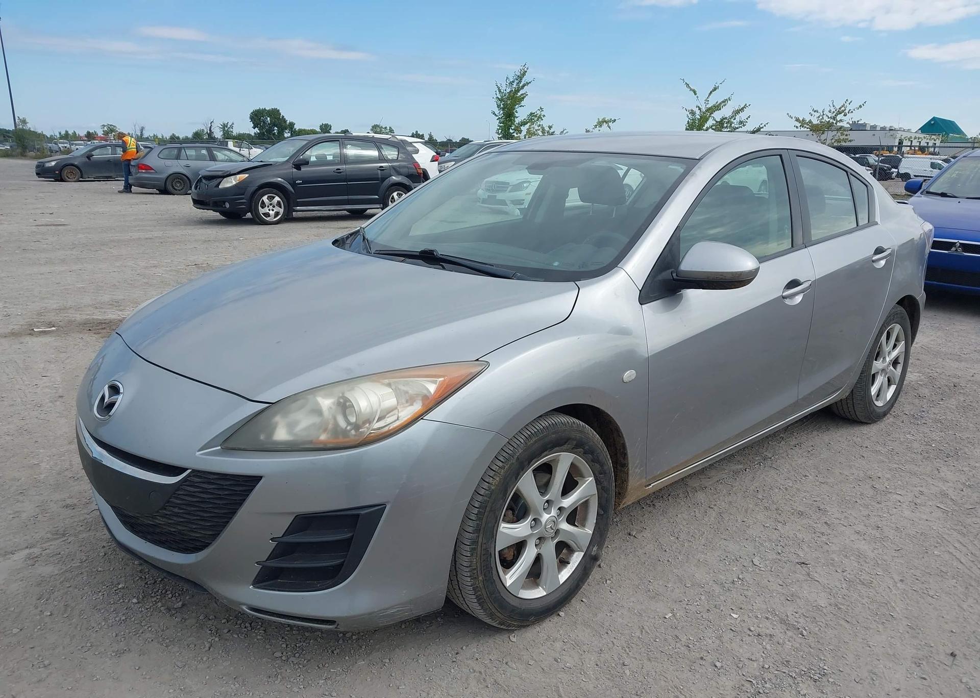 2010 MAZDA 3 I