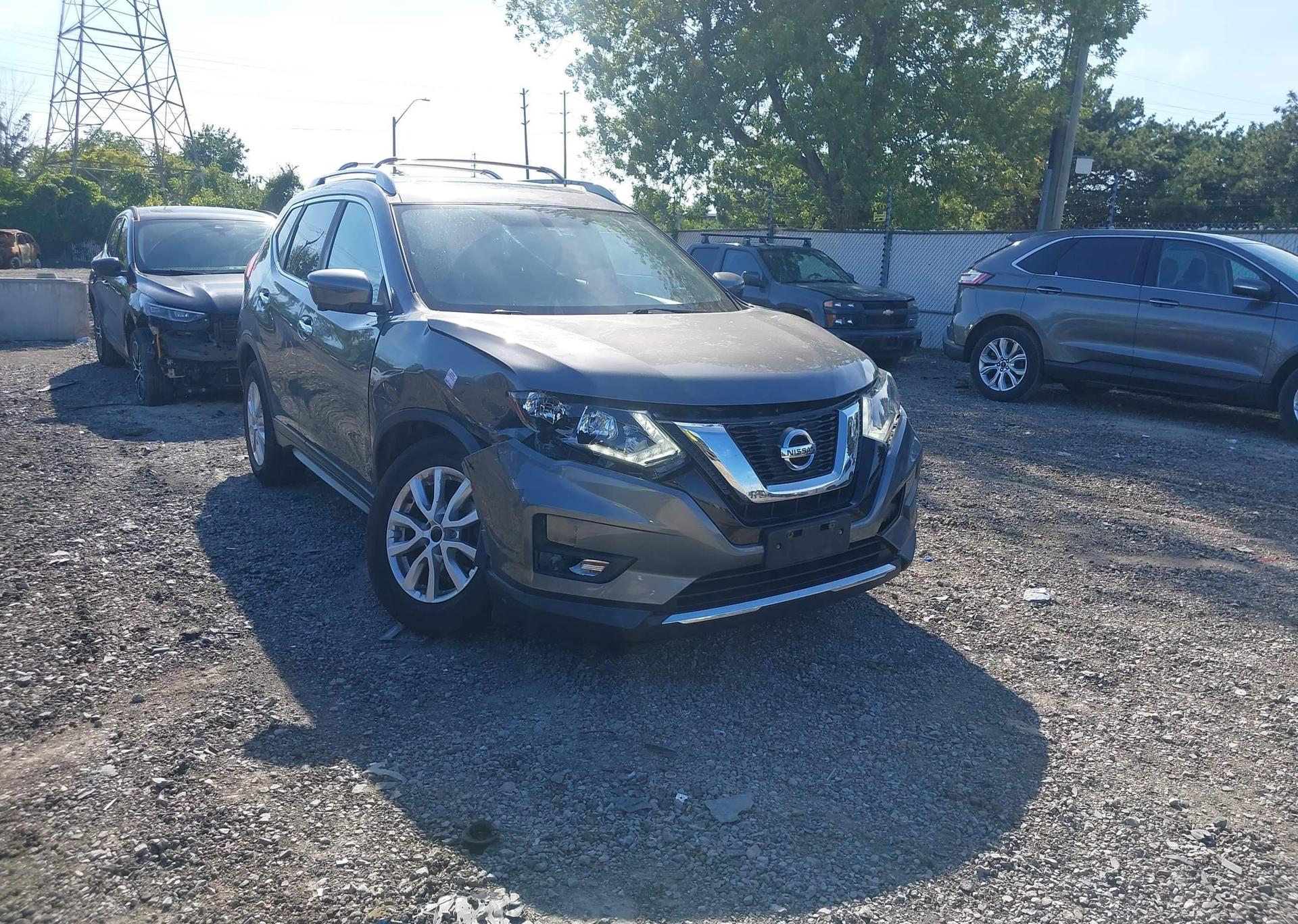 2017 NISSAN ROGUE SV