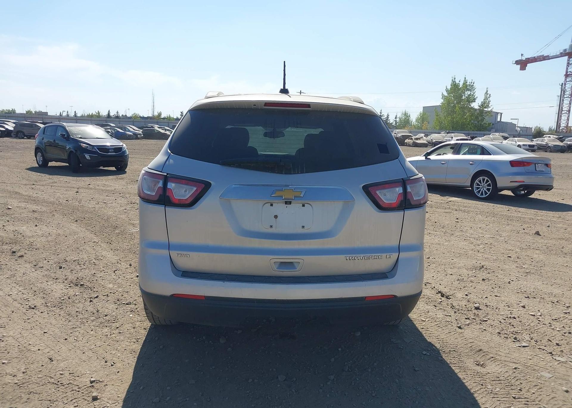 2017 CHEVROLET TRAVERSE LS