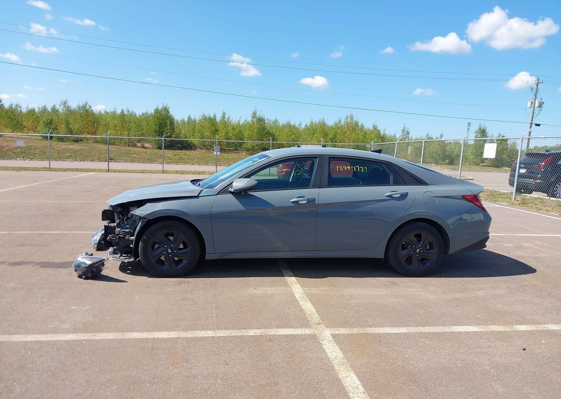 2022 HYUNDAI ELANTRA PREFERRED IVT