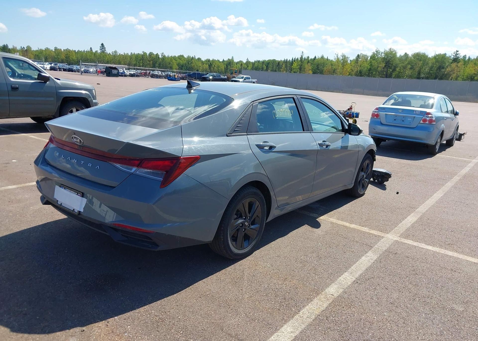 2022 HYUNDAI ELANTRA PREFERRED IVT