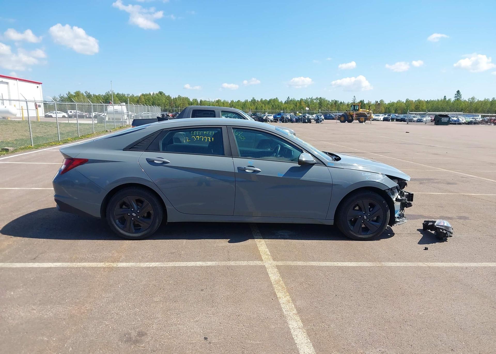 2022 HYUNDAI ELANTRA PREFERRED IVT