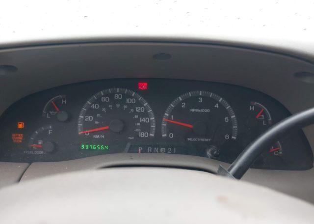 2002 FORD F-150 LARIAT