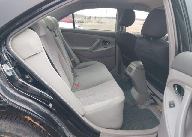 2011 TOYOTA CAMRY LE