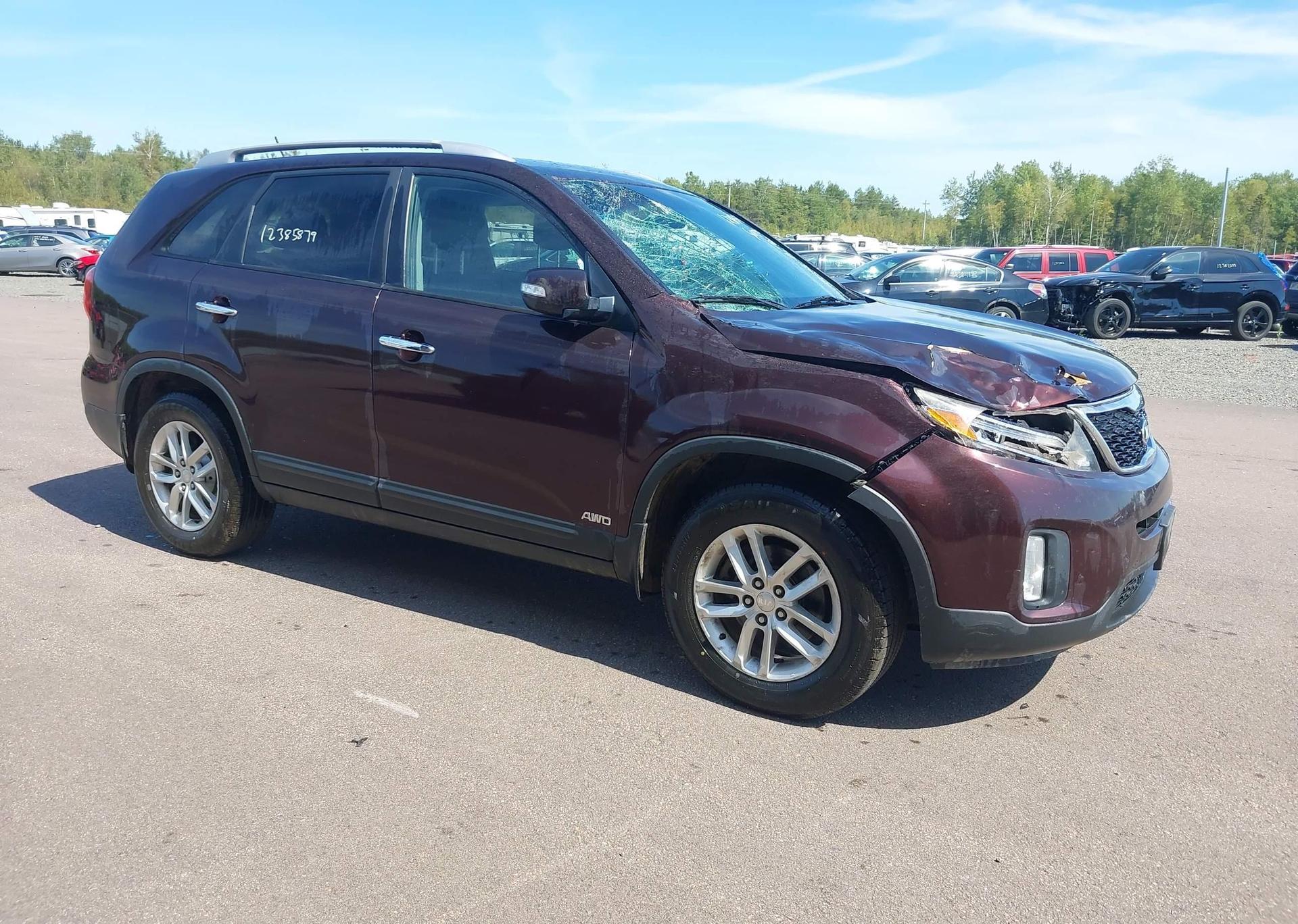 2014 KIA SORENTO LX