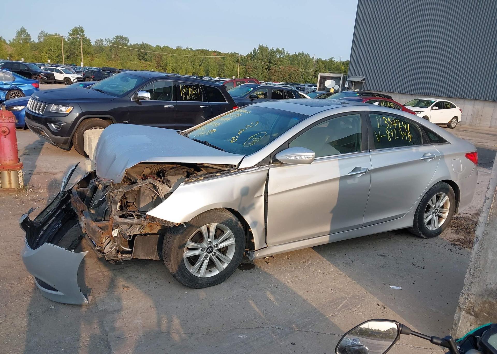 2014 HYUNDAI SONATA GLS