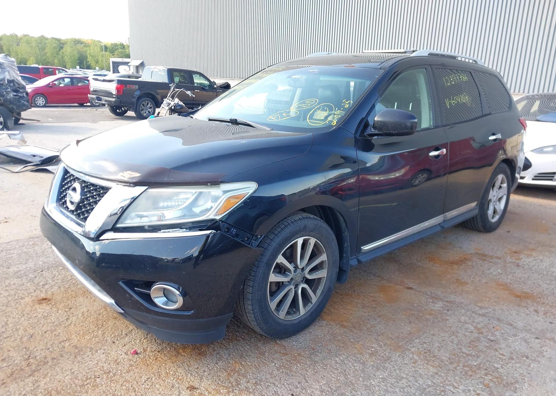 2013 NISSAN PATHFINDER PLATINUM