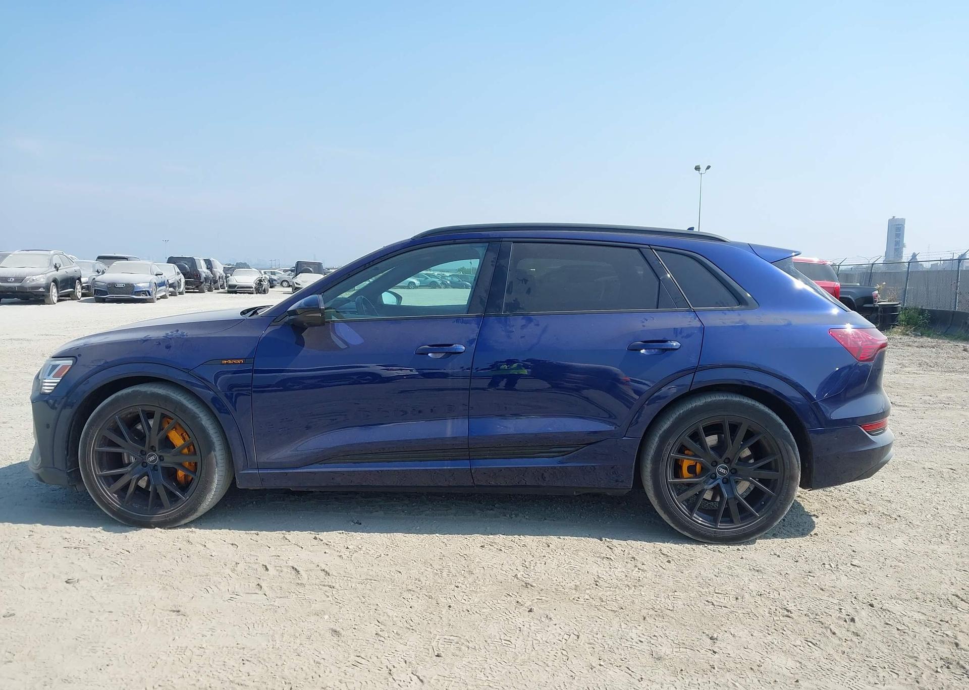 2022 AUDI E-TRON PREMIUM