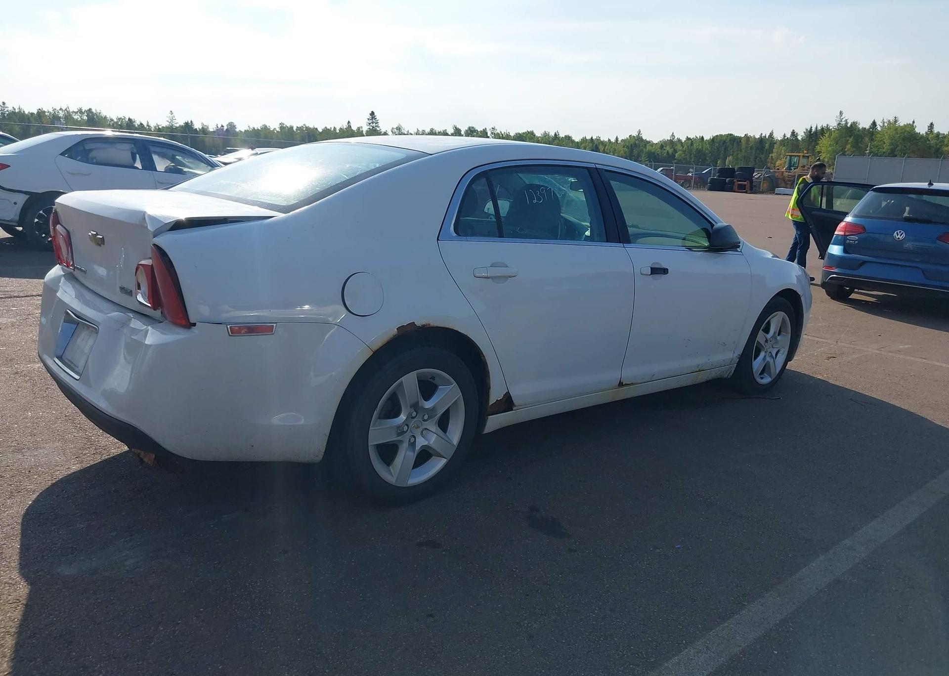 2010 CHEVROLET MALIBU LS