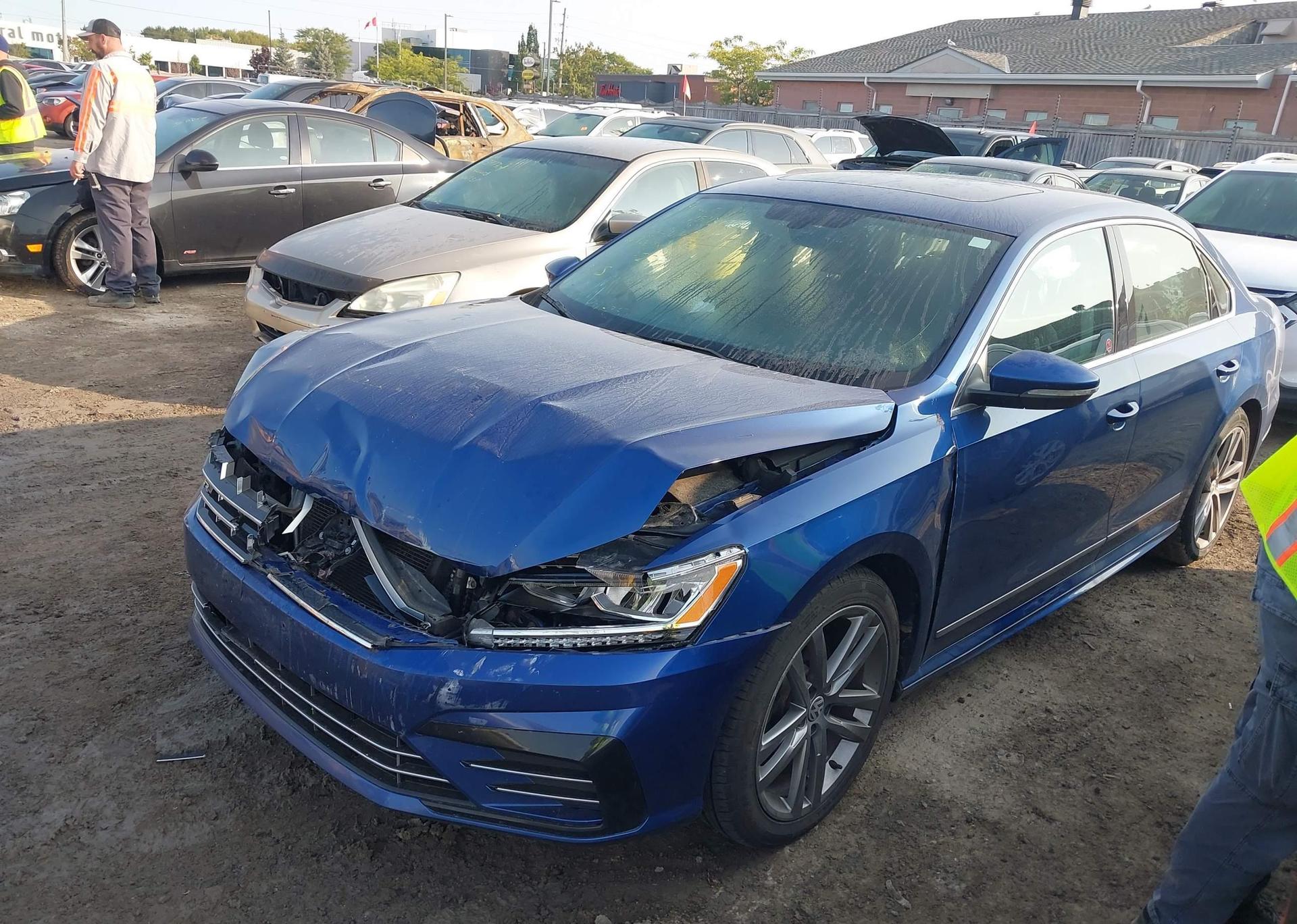 2016 VOLKSWAGEN PASSAT SEL