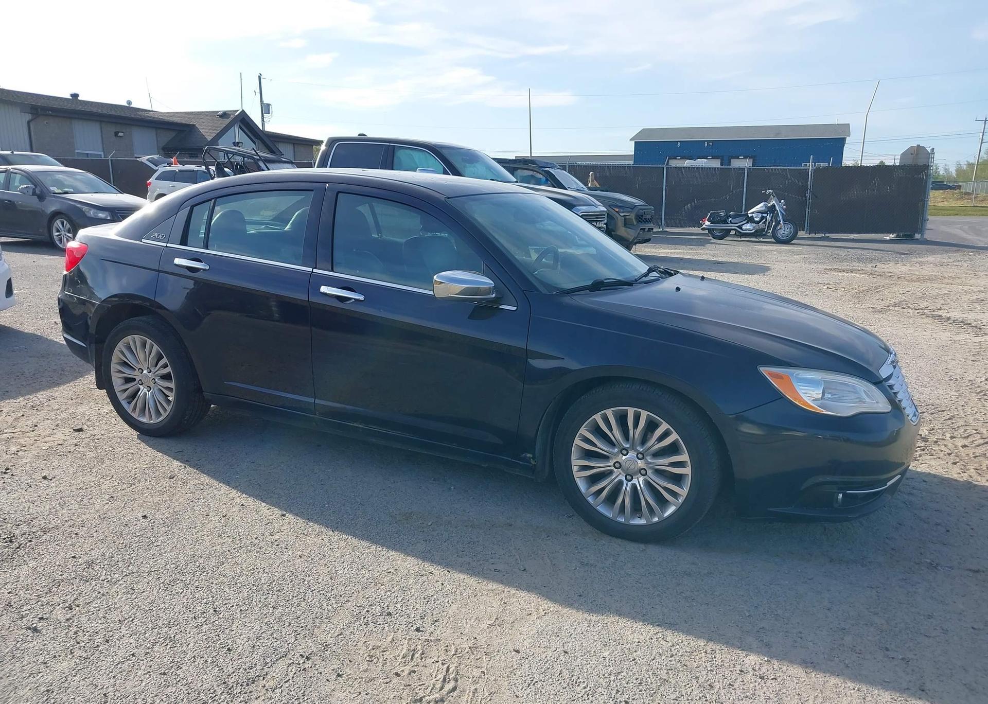 2012 CHRYSLER 200 LIMITED