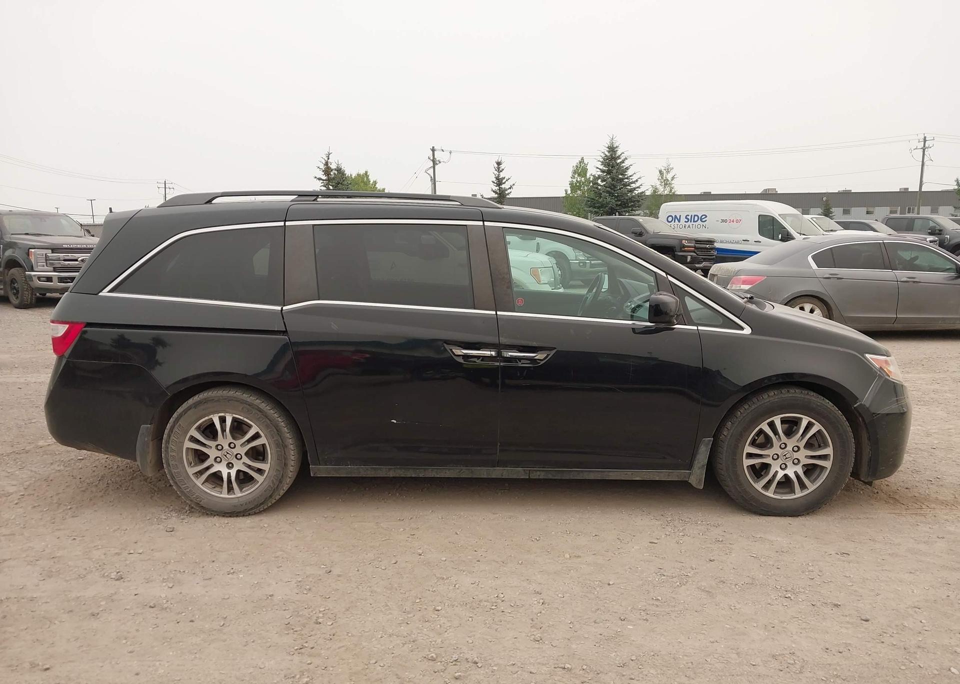 2013 HONDA ODYSSEY EX