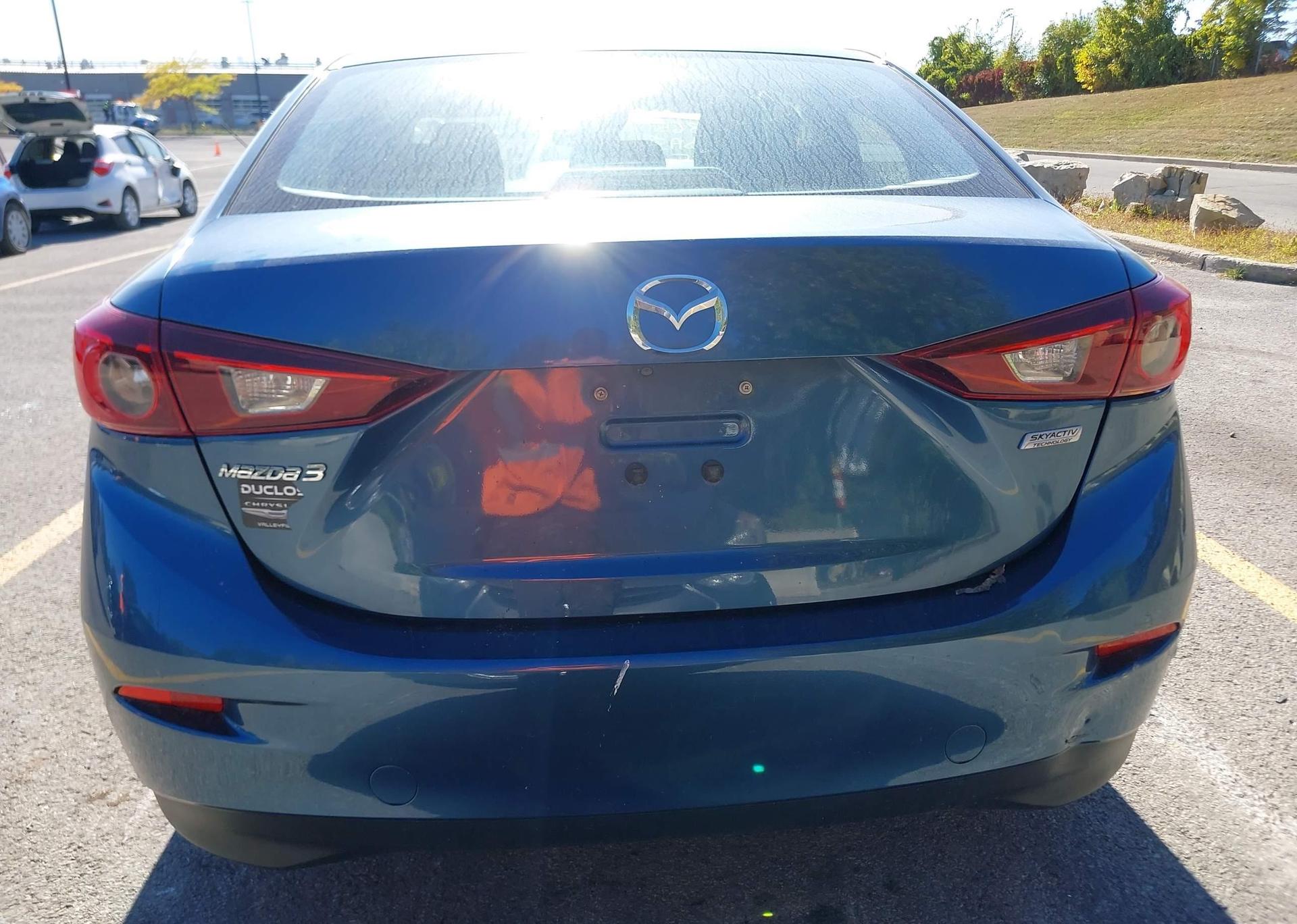 2018 MAZDA MAZDA3
