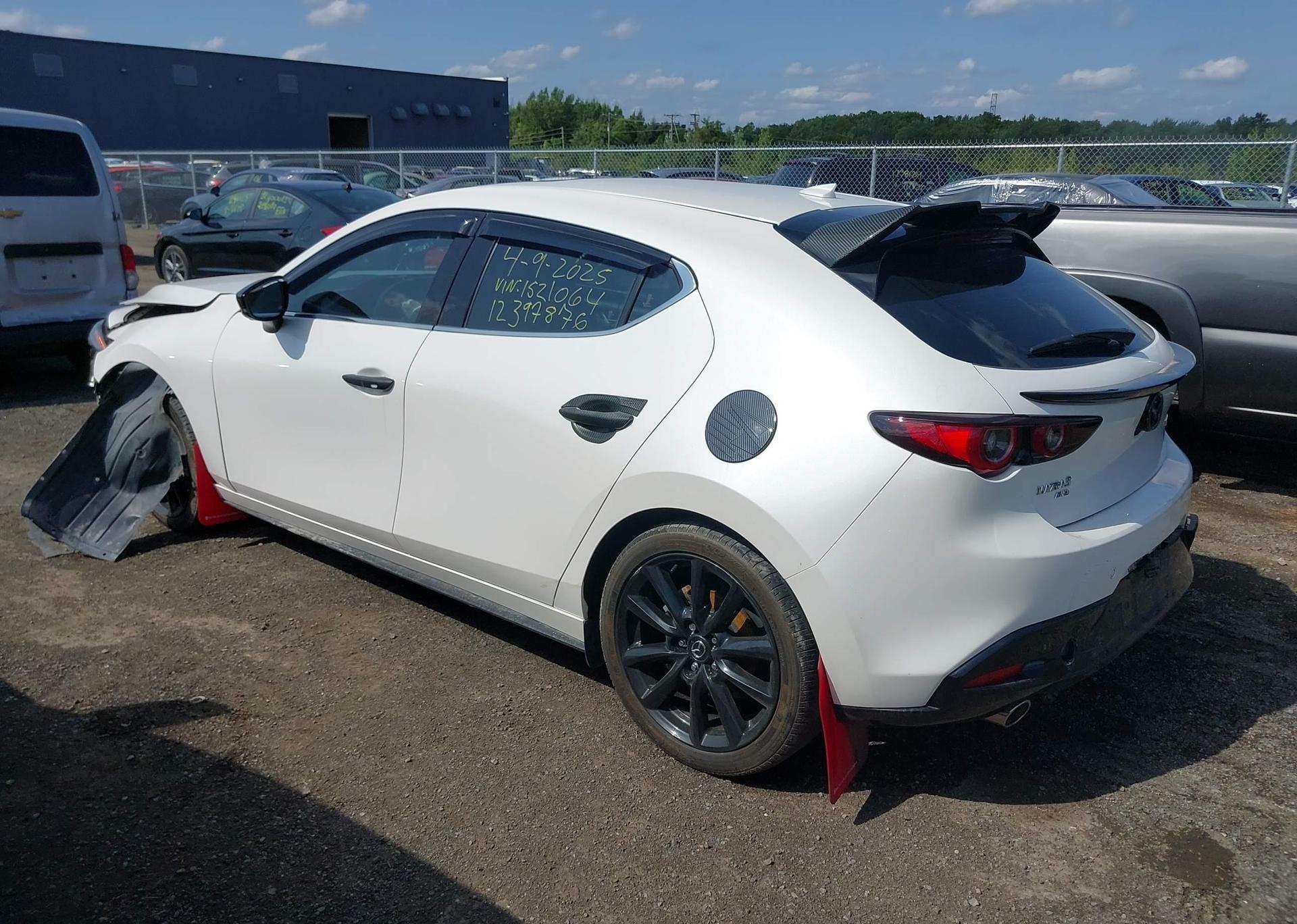 2022 MAZDA 3 PREMIUM