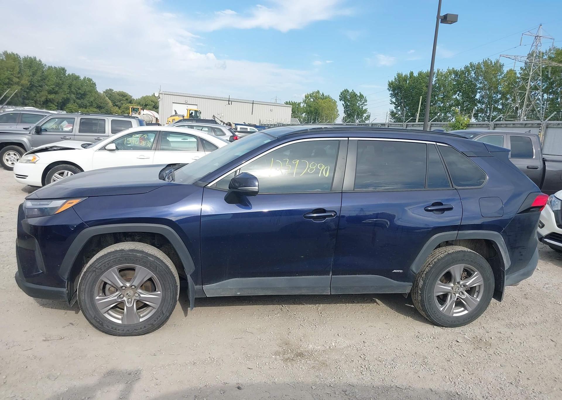 2023 TOYOTA RAV4