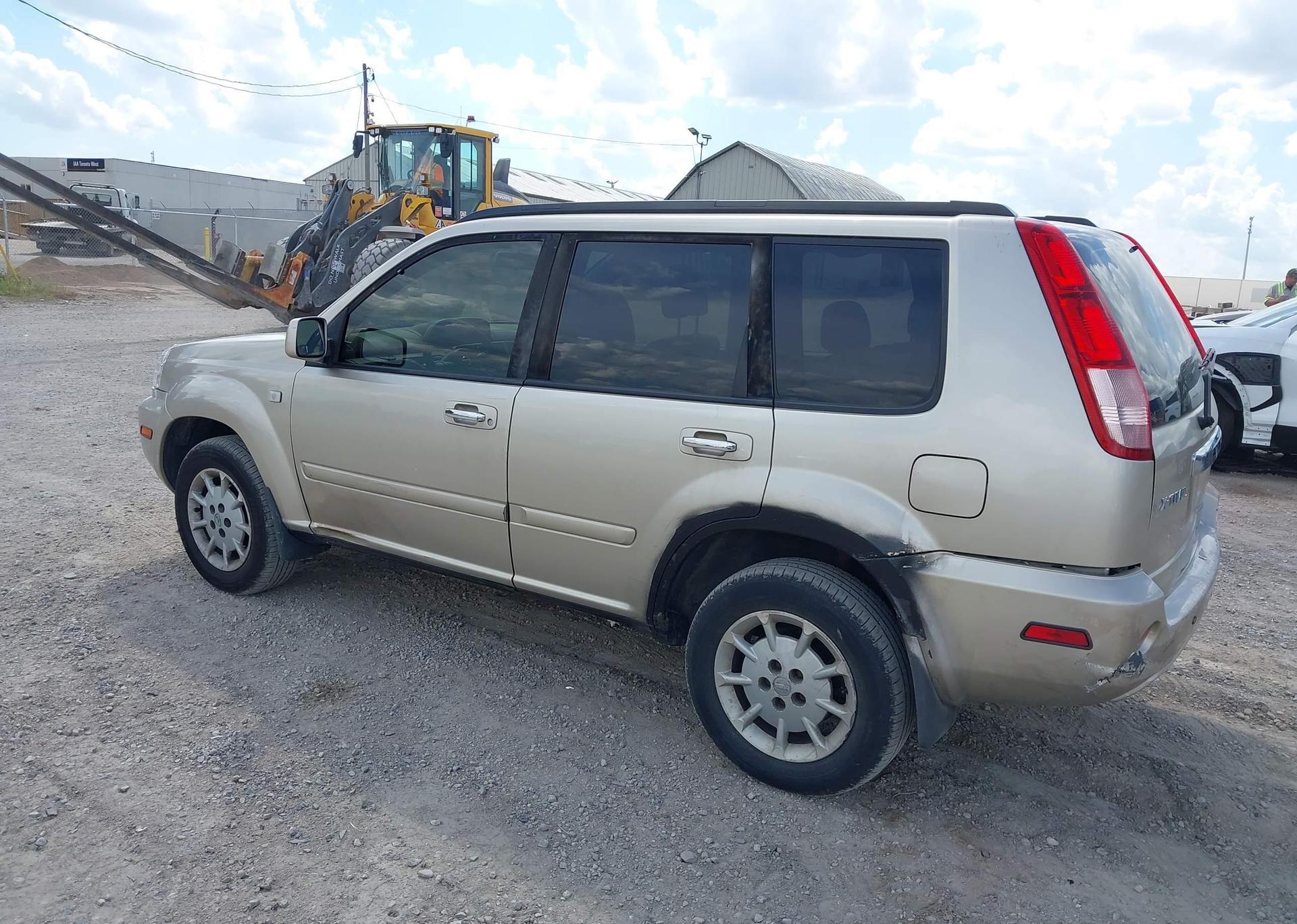 2006 NISSAN X-TRAIL SE