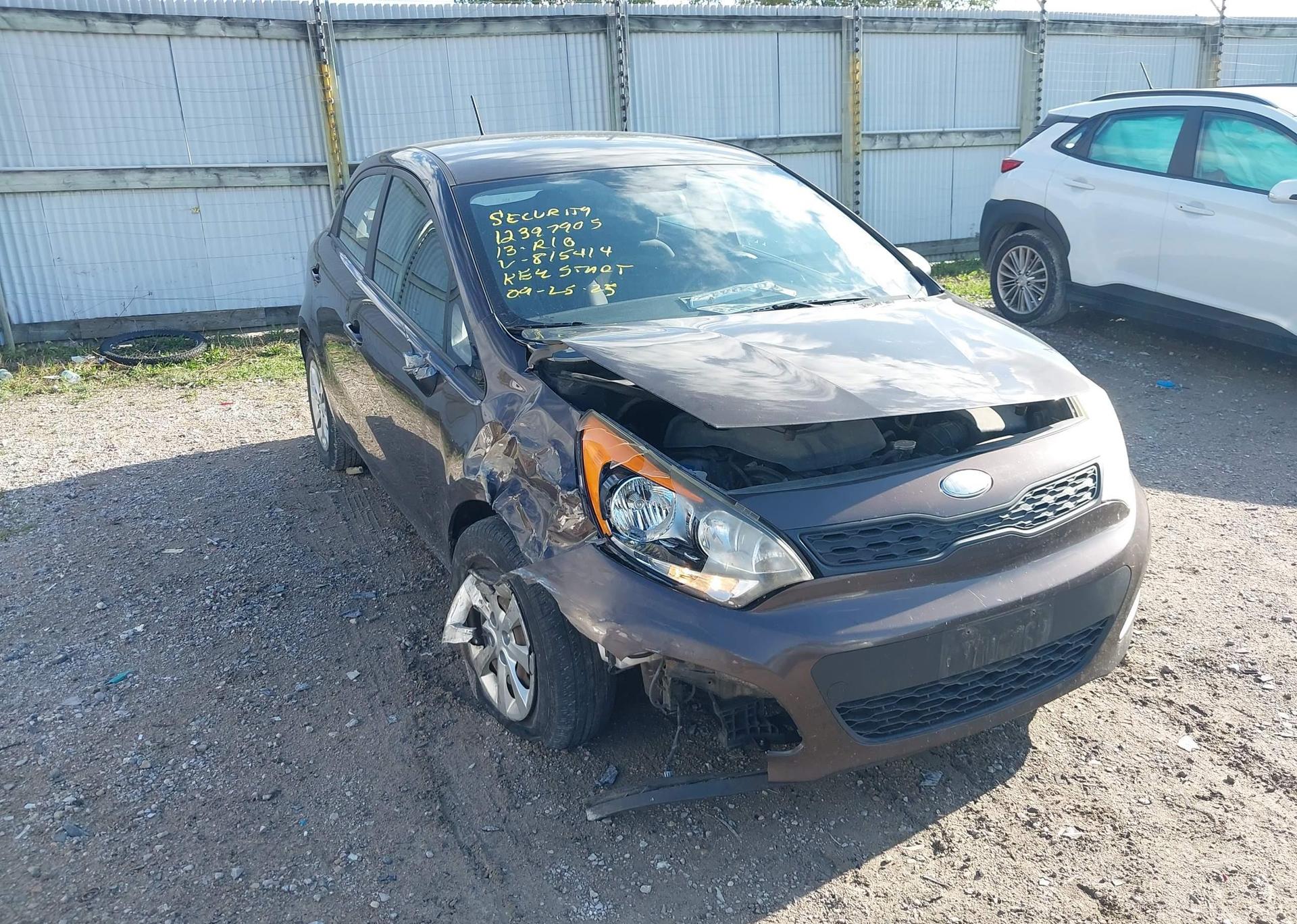 2013 KIA RIO EX