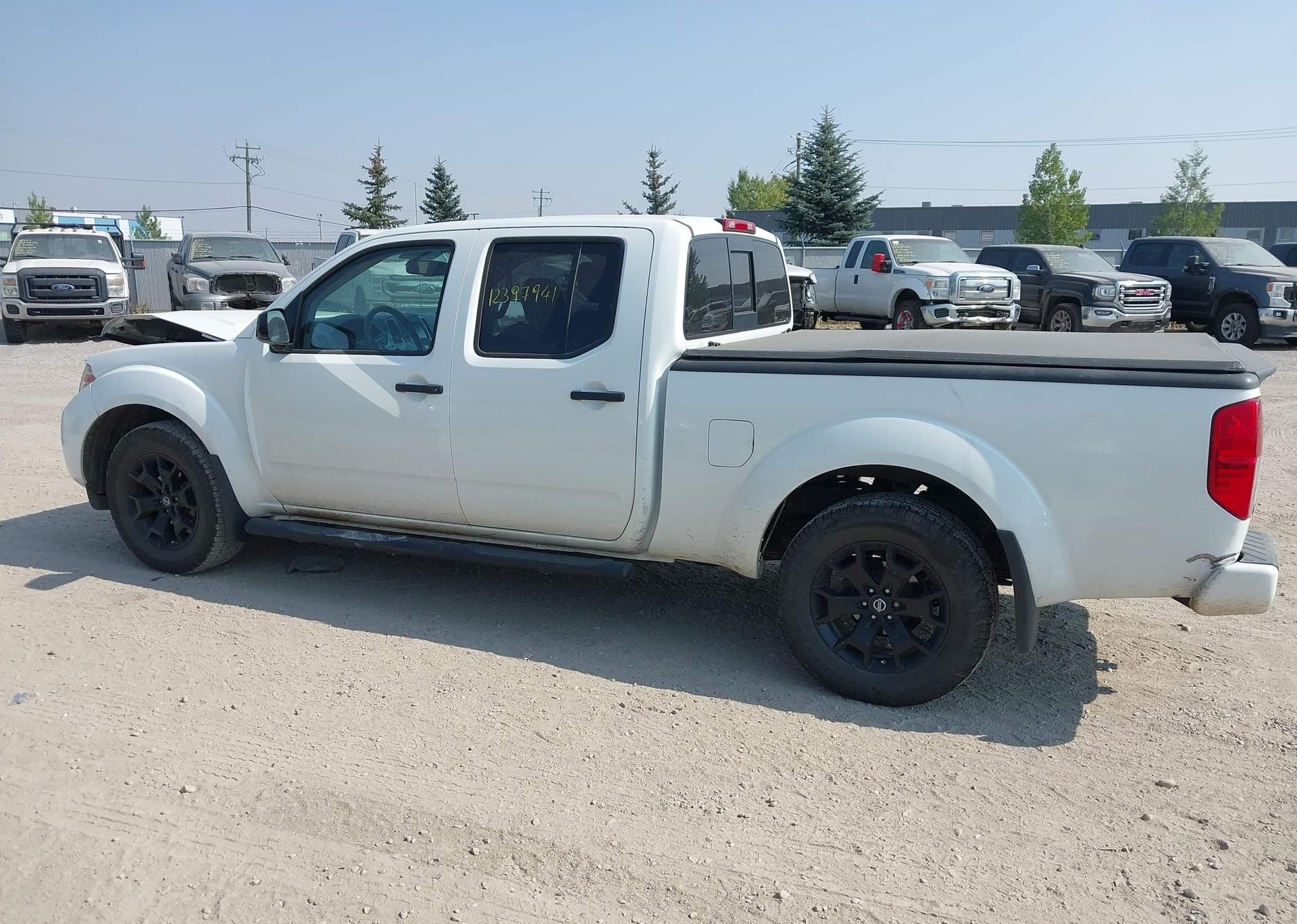 2019 NISSAN FRONTIER MIDNIGHT EDITION