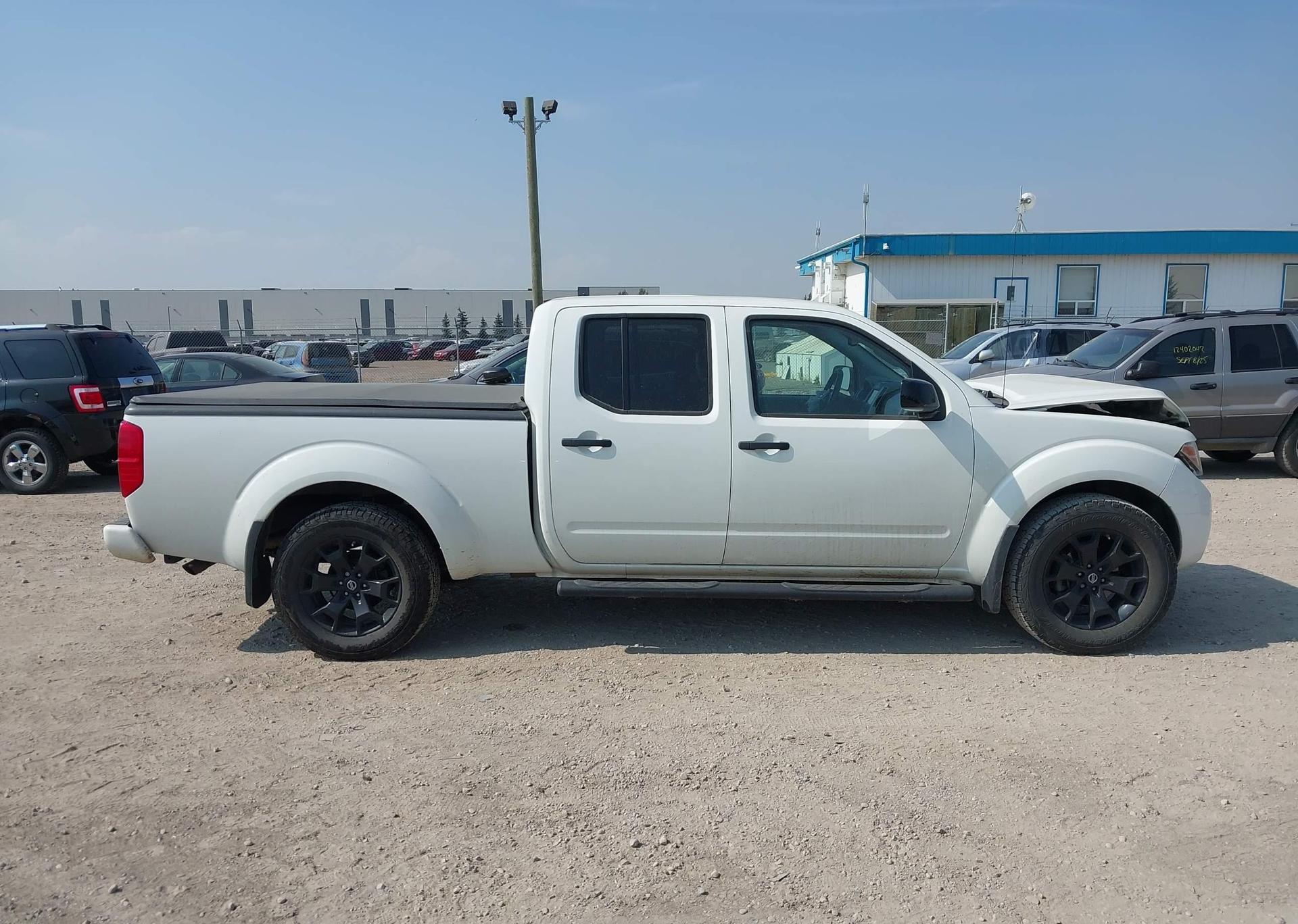 2019 NISSAN FRONTIER MIDNIGHT EDITION