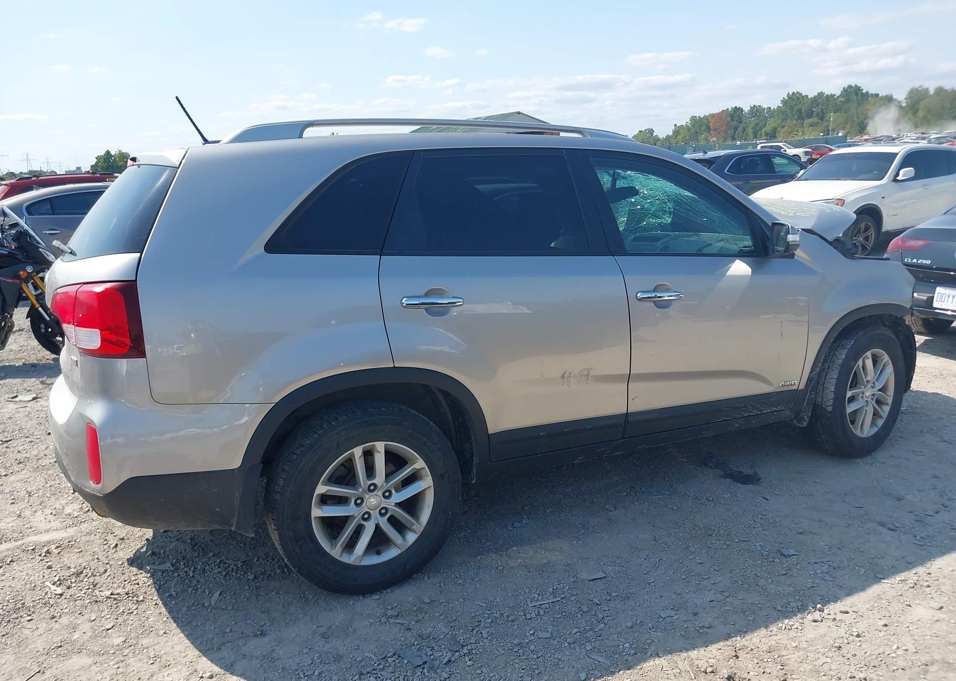 2014 KIA SORENTO LX V6